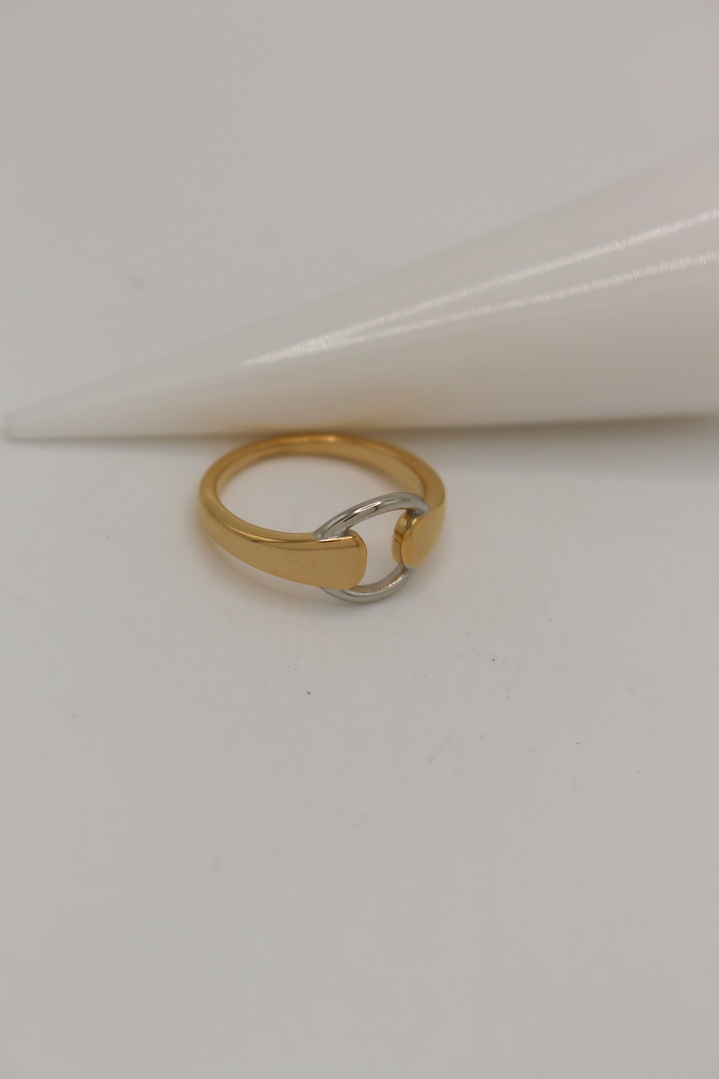 Lonoak Ring