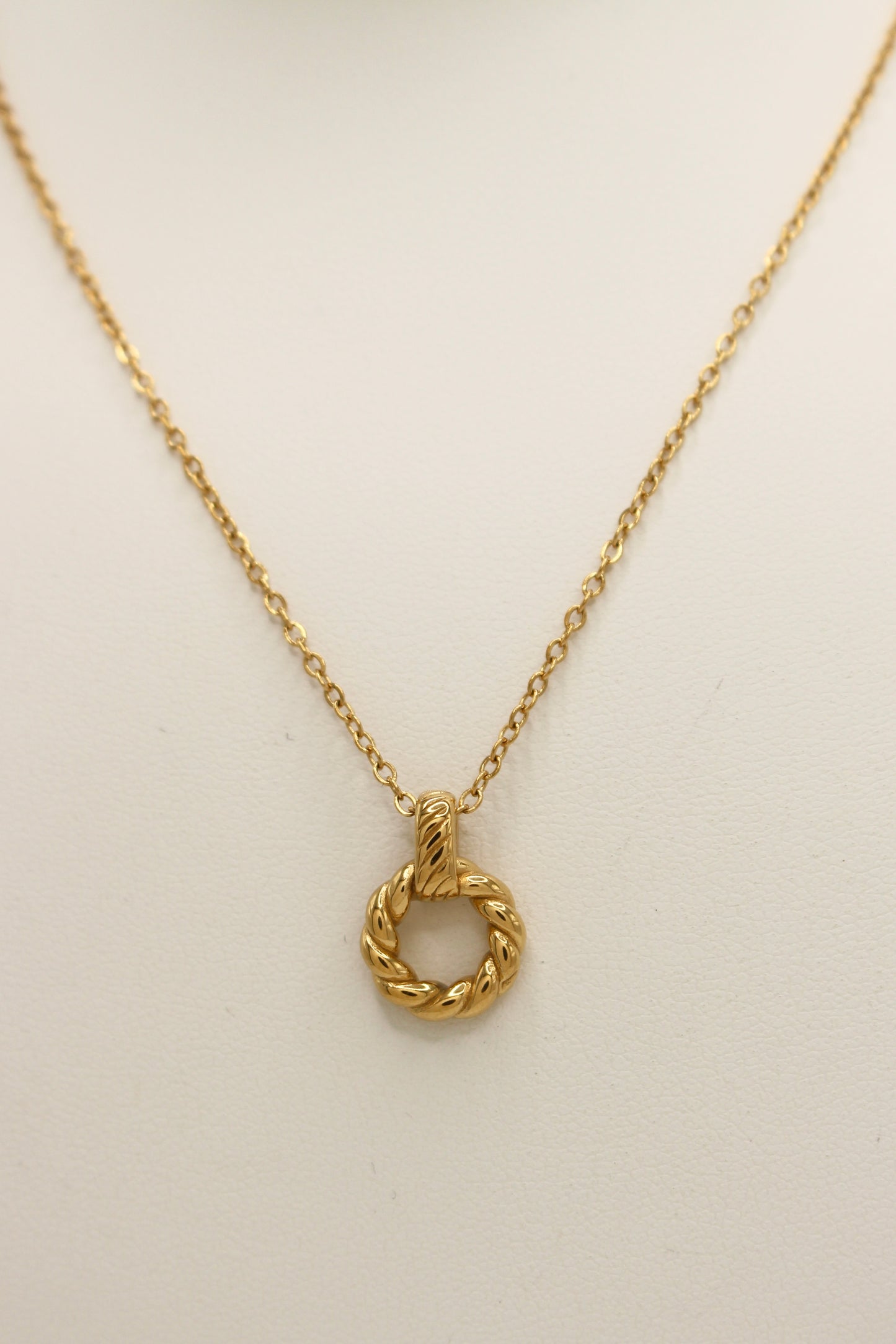 Caldor Necklace