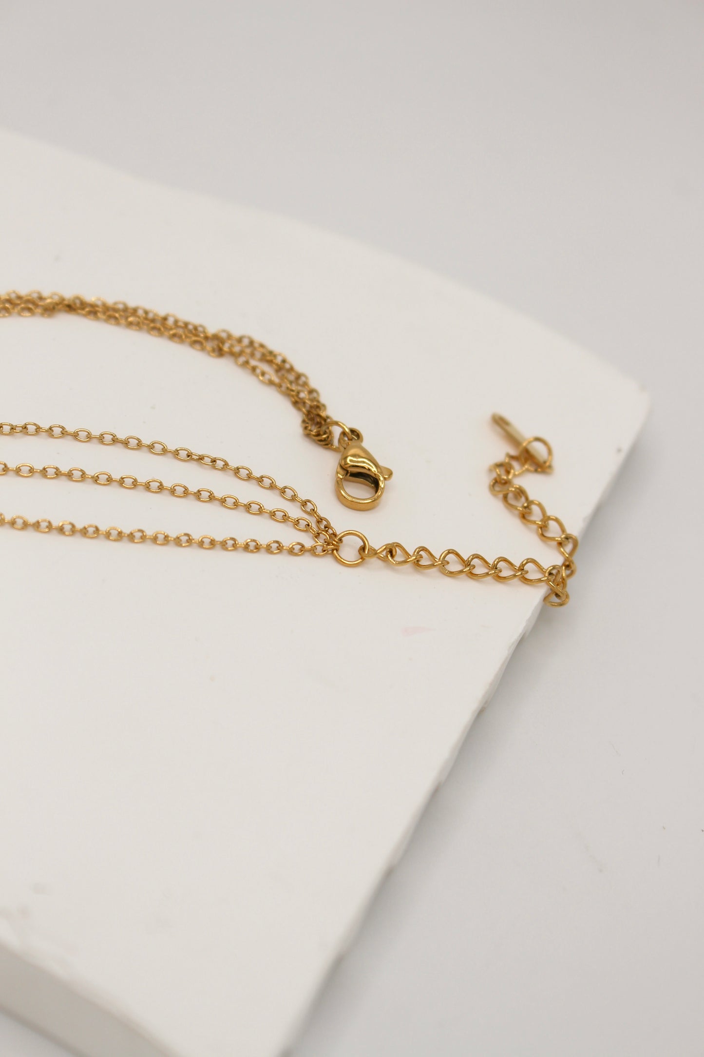 Silvi Hand Chain