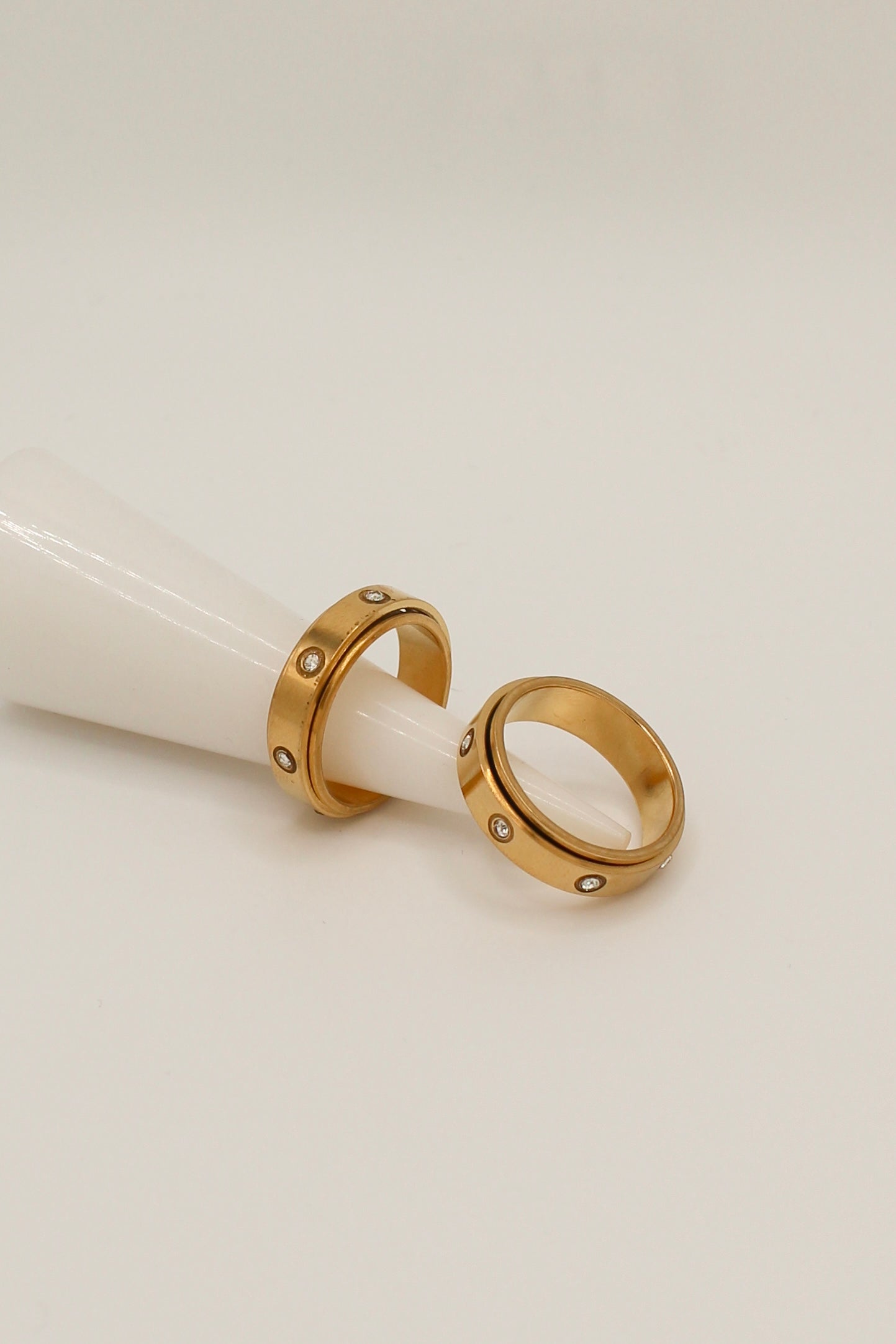 Ramona Fidget Ring