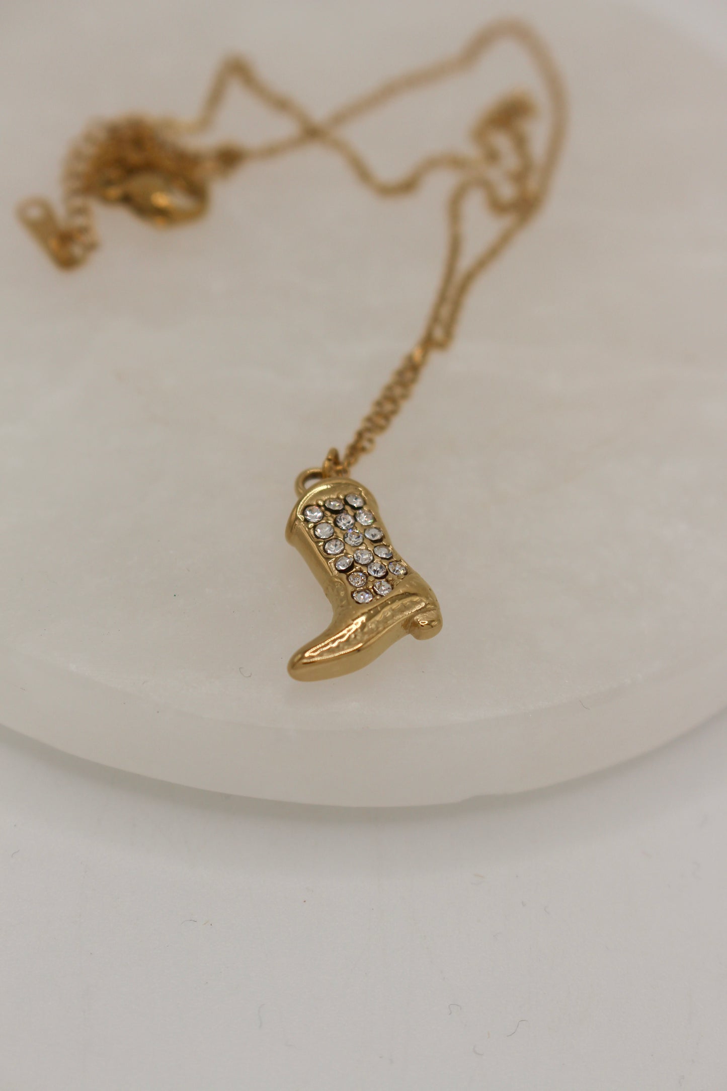 Rizhao Necklace