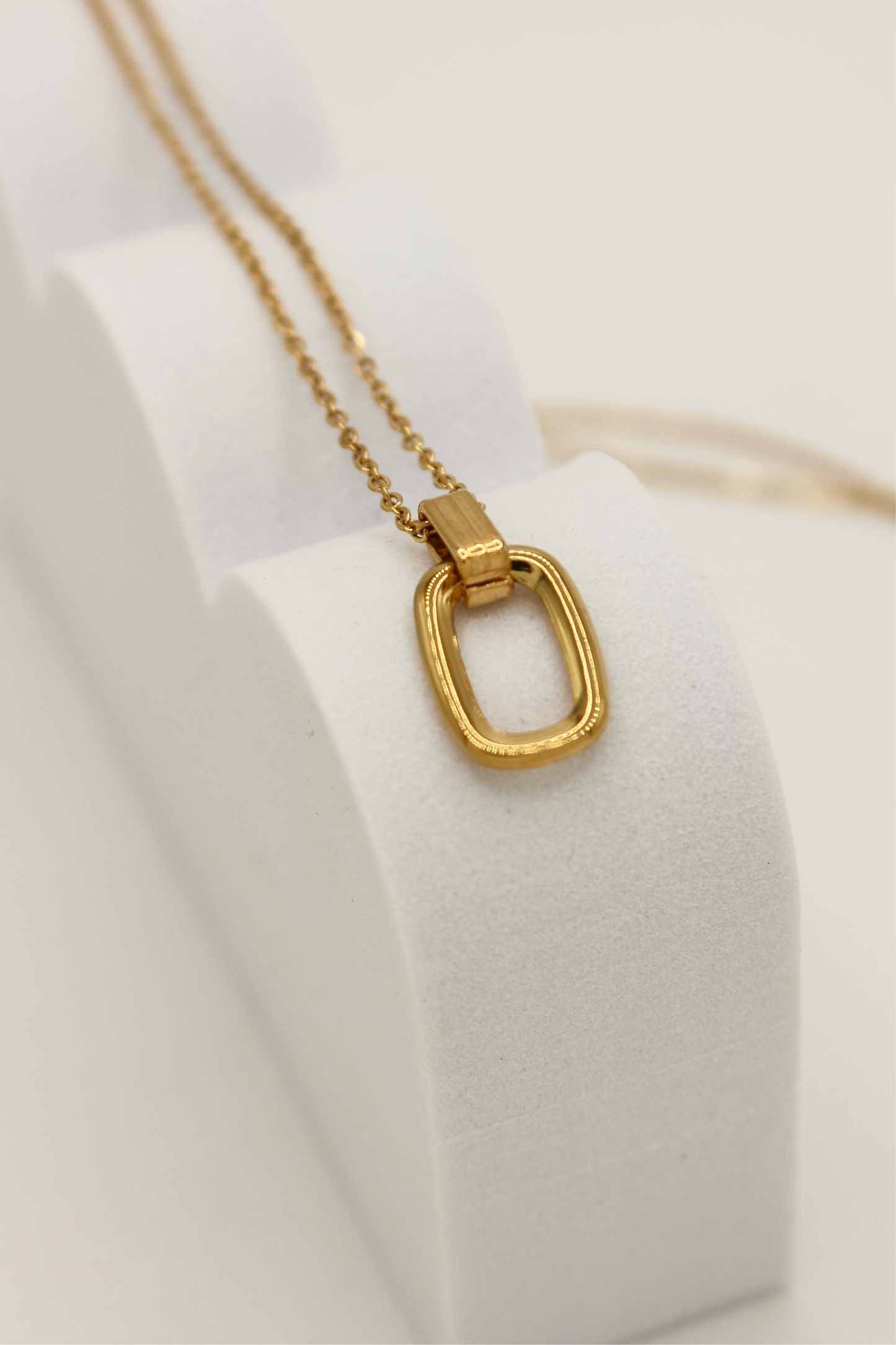 Rozlyn Necklace