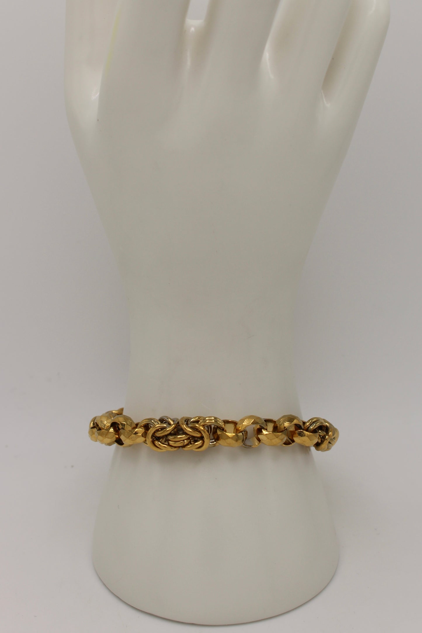 Pearce Bracelet - 8mm