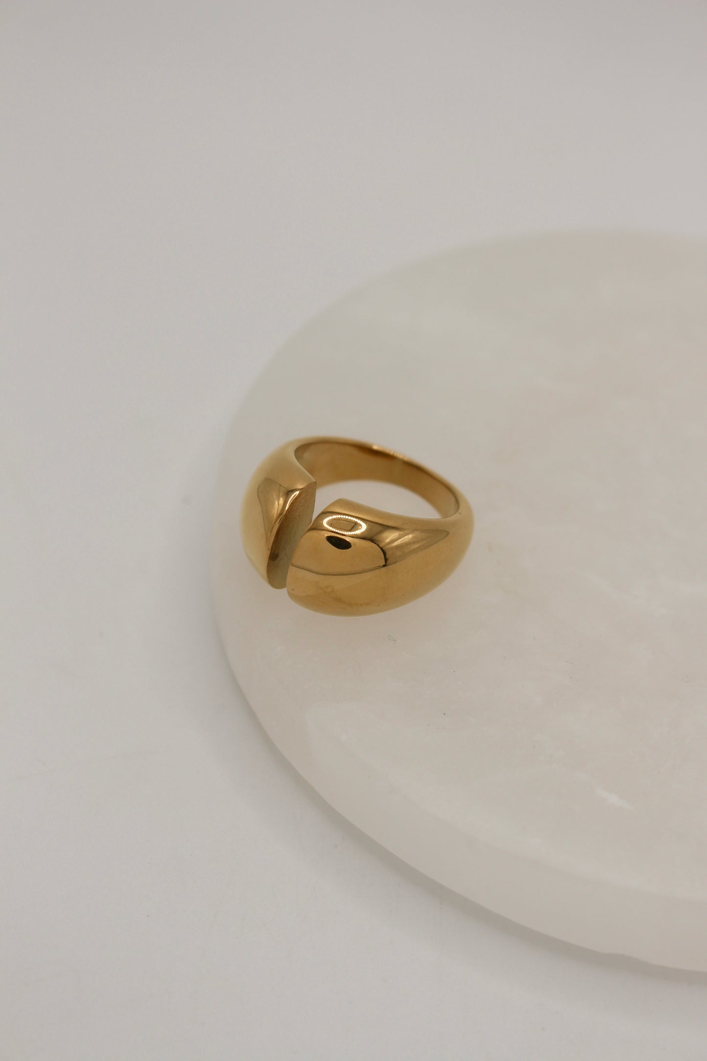 Dihok Ring