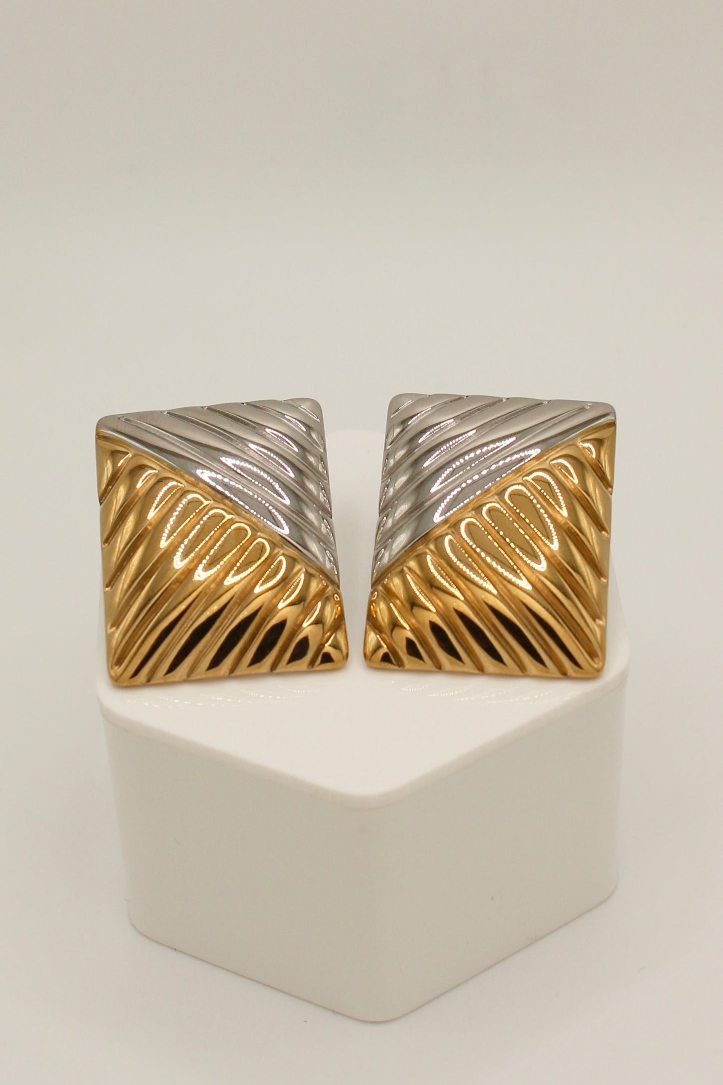 Una Earrings