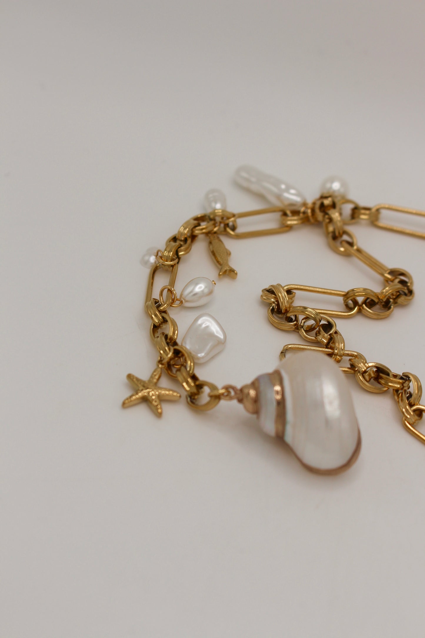 Zekley Necklace