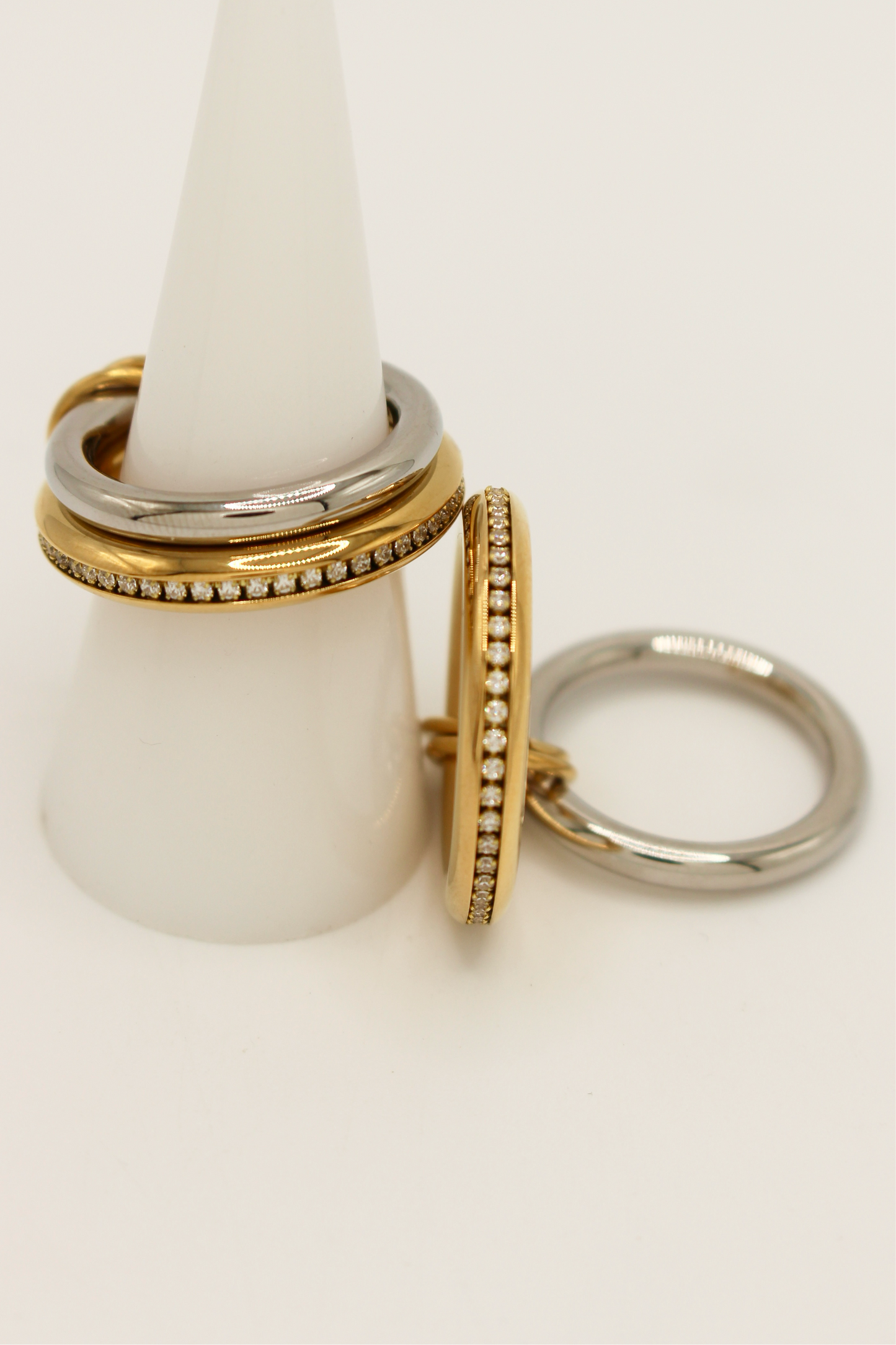 Cantil Ring