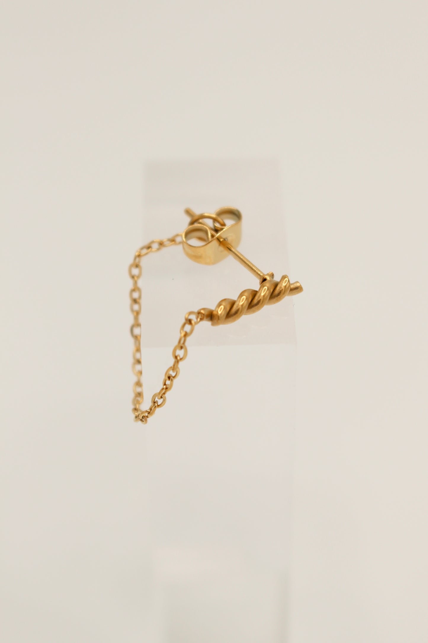 Cisco Chain Studs