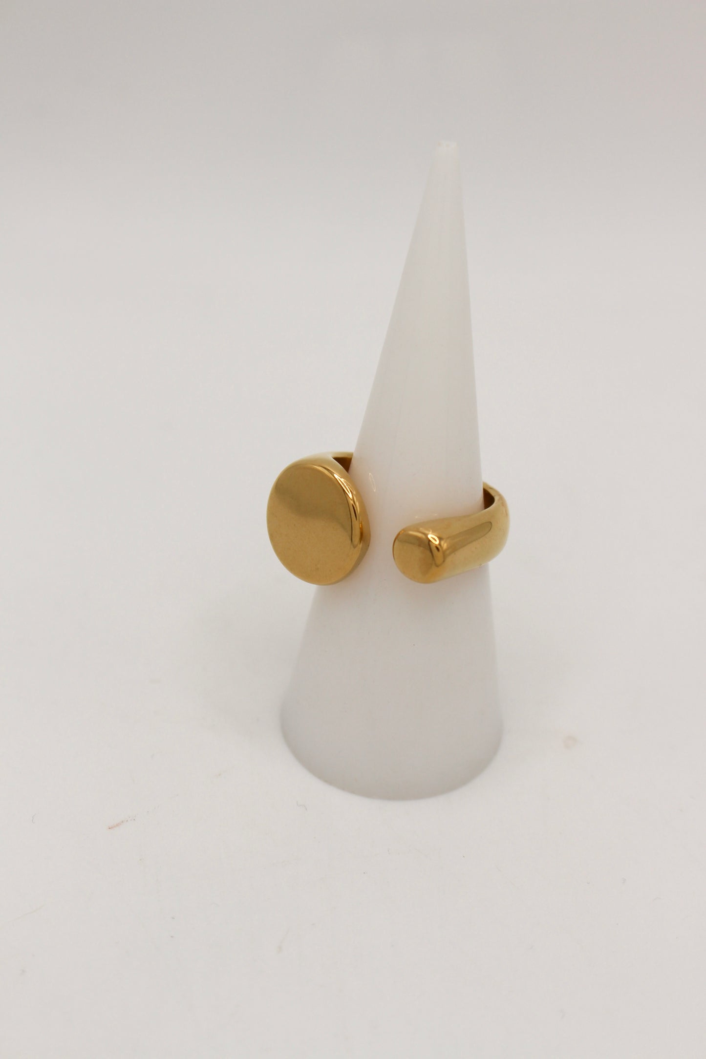 Niamey Ring