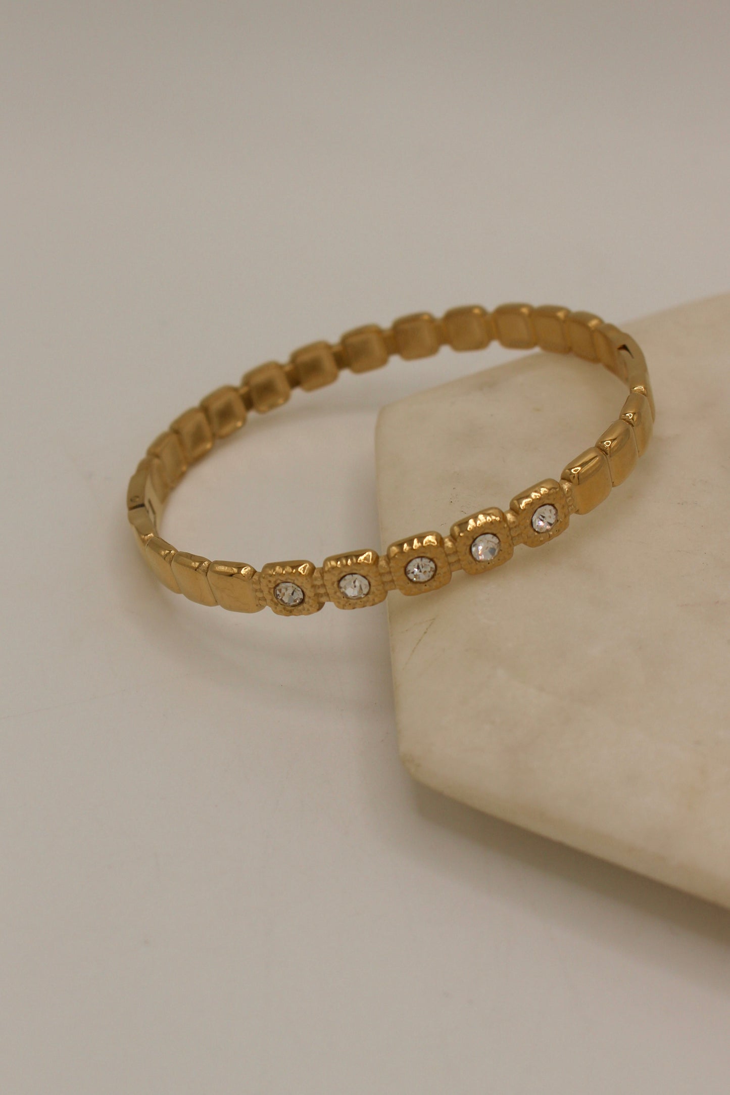 Wemma Bangle