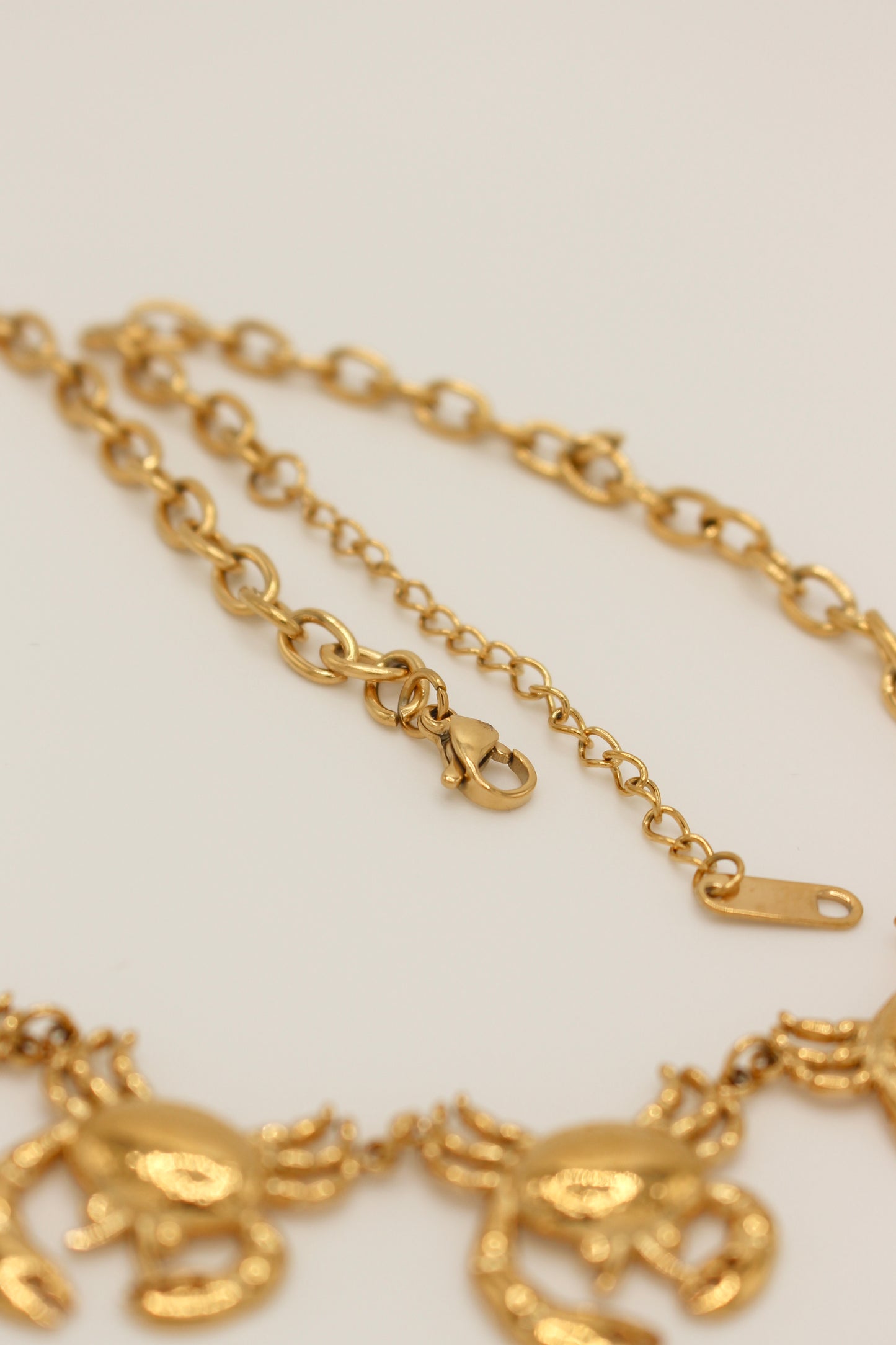 Edra Necklace