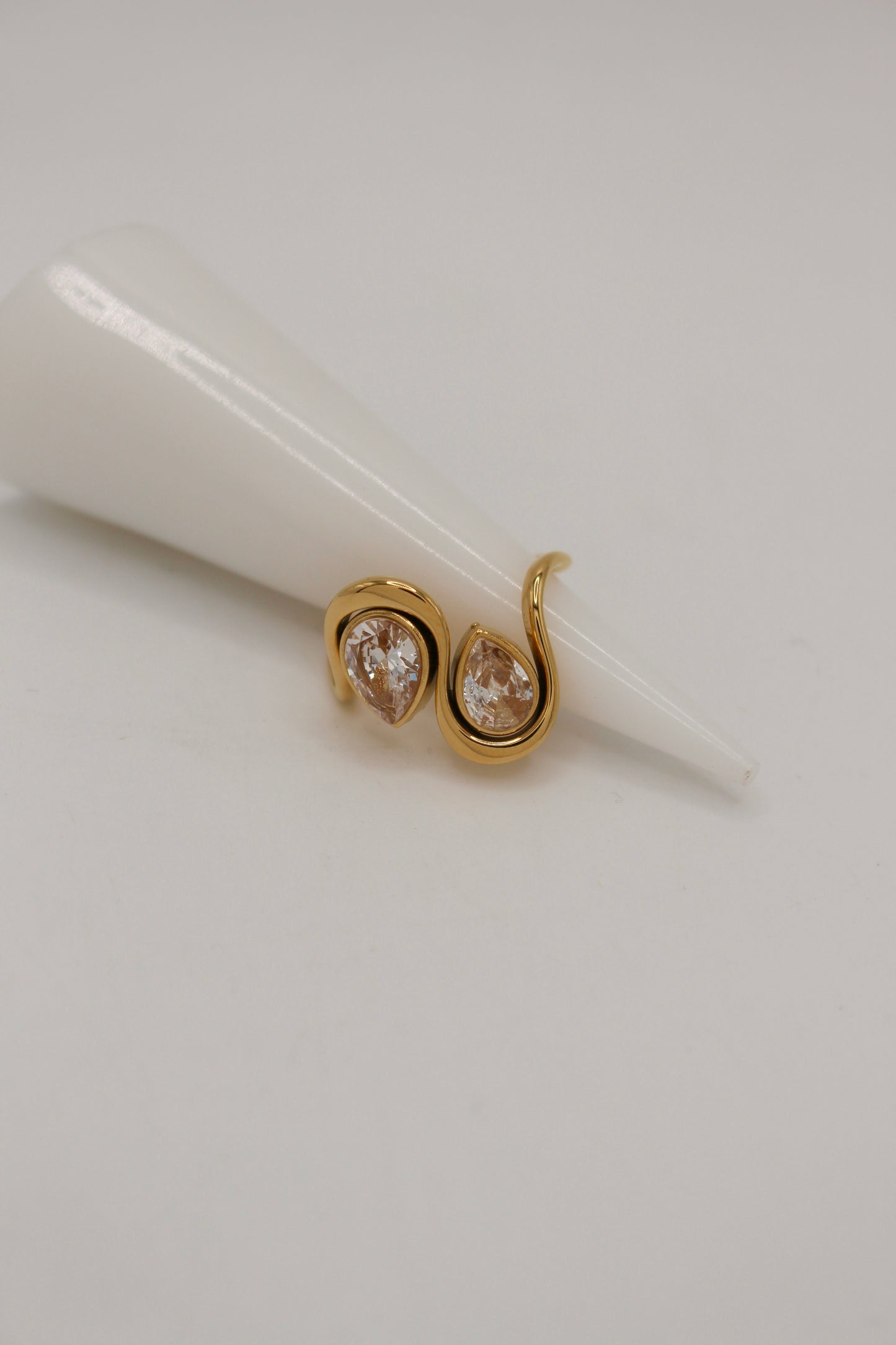 Tagus Ring