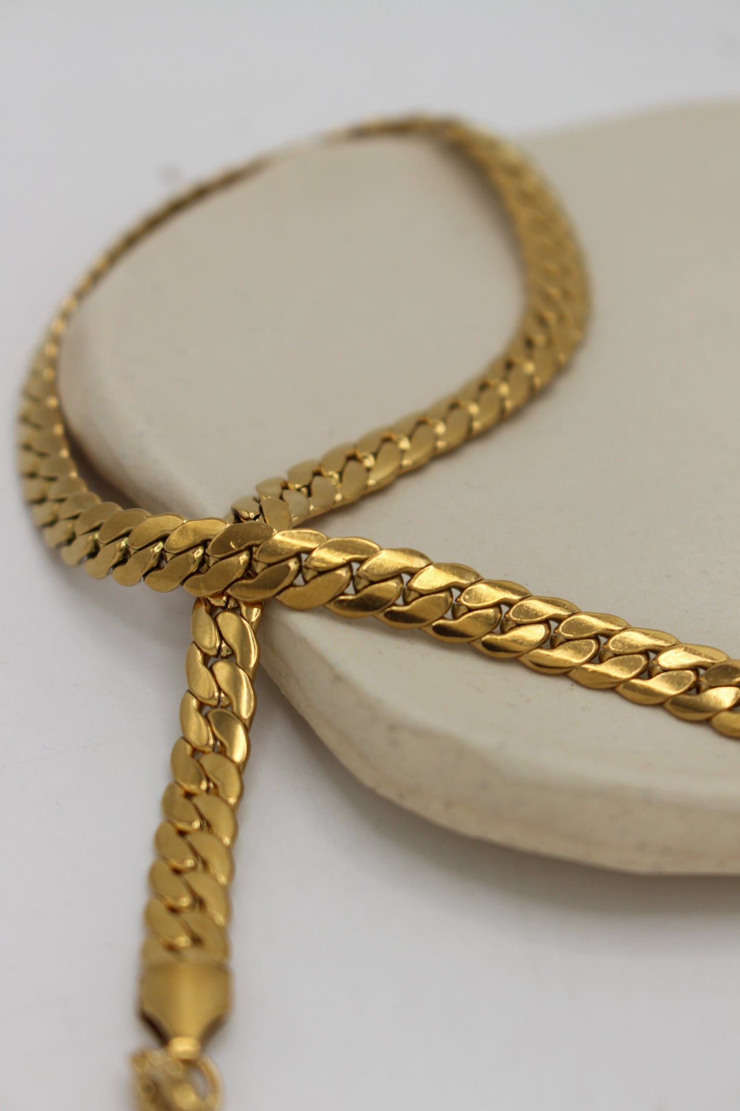 Redling Necklace - 6mm