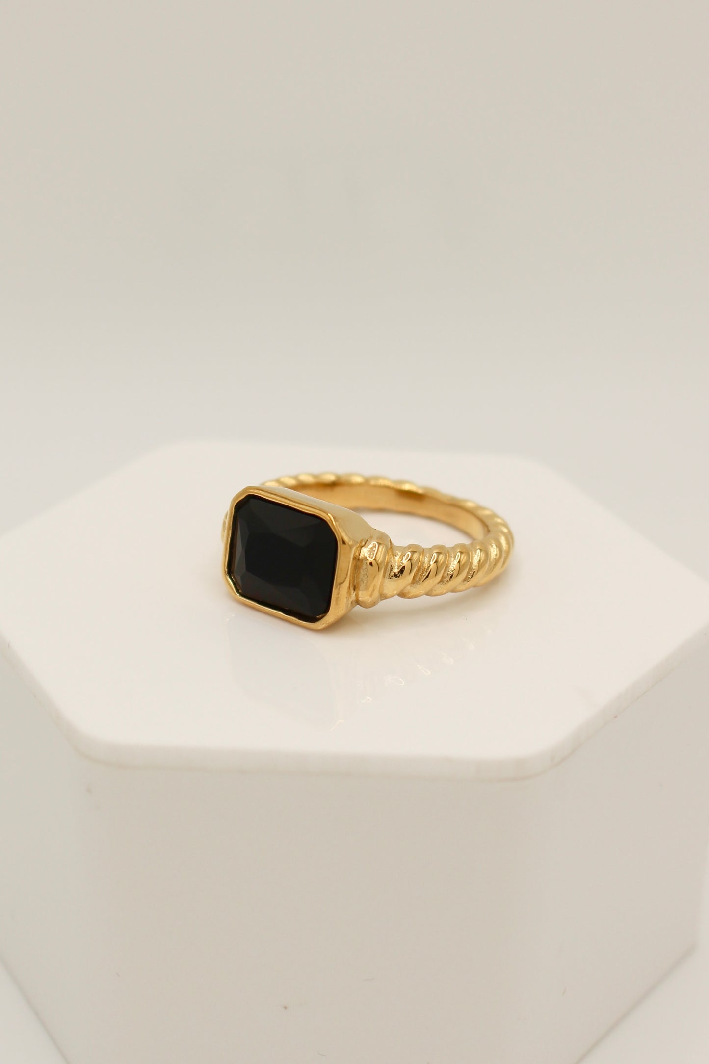 Estella Ring