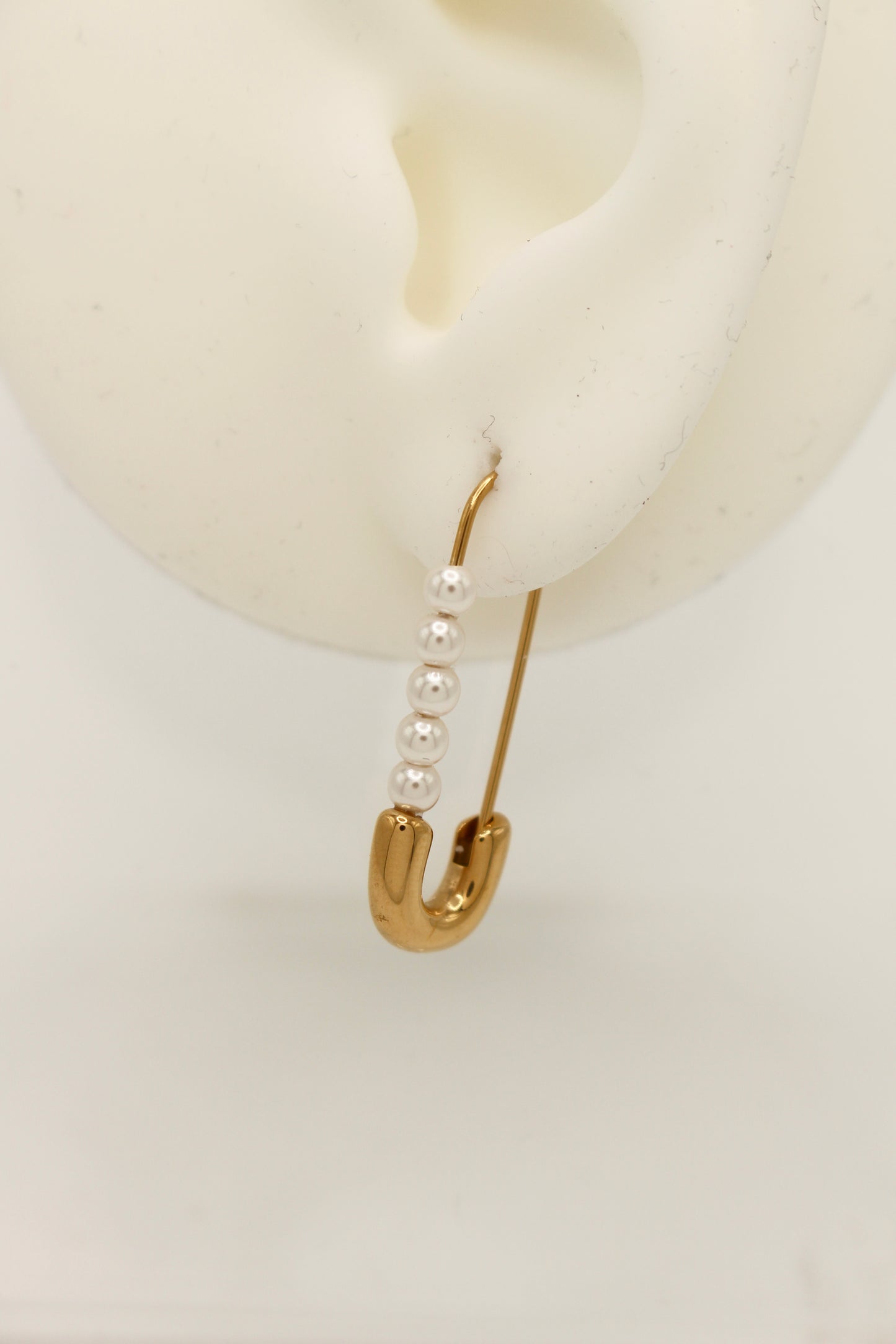 Vanden Earrings