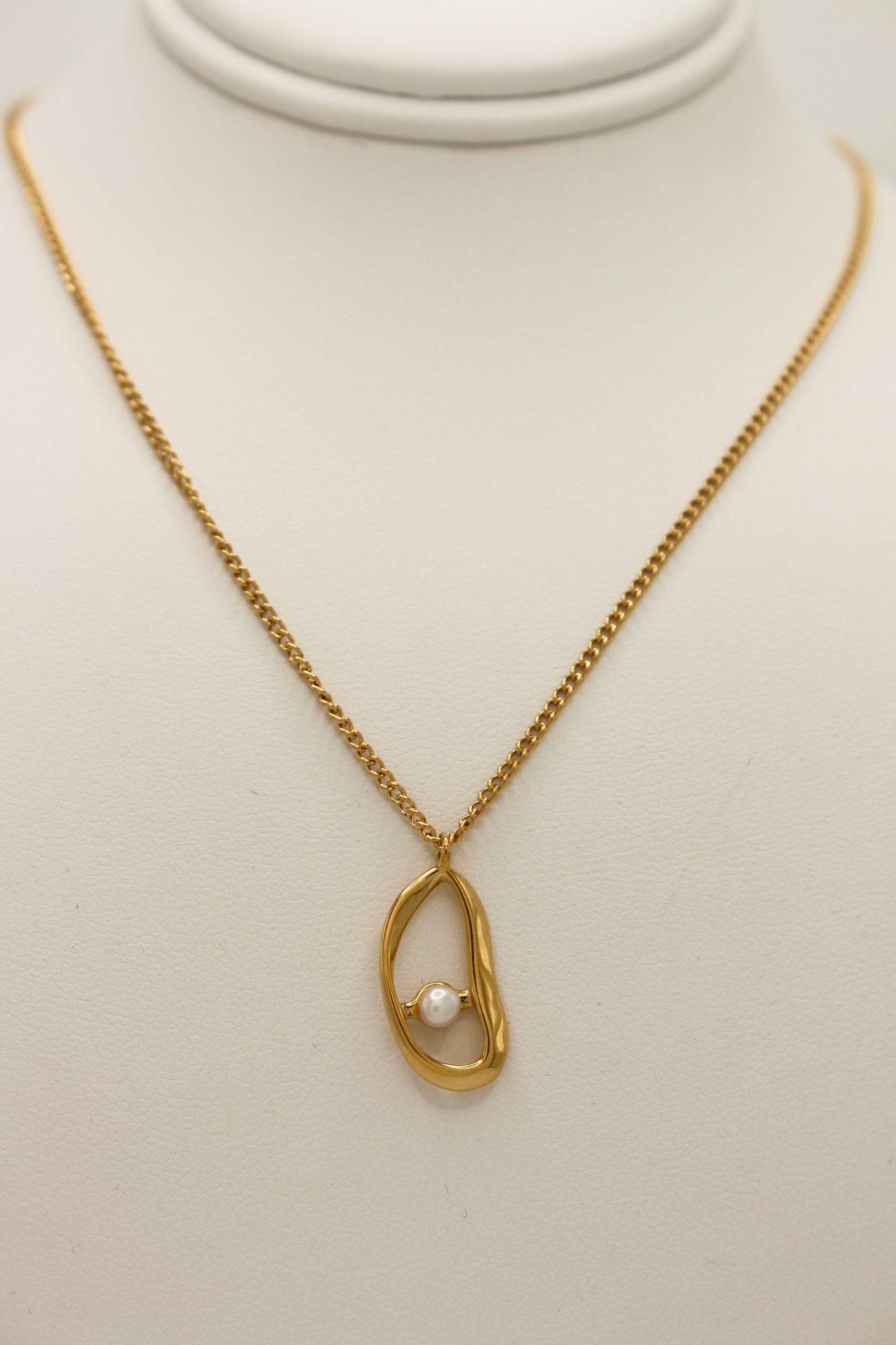 Friant Necklace