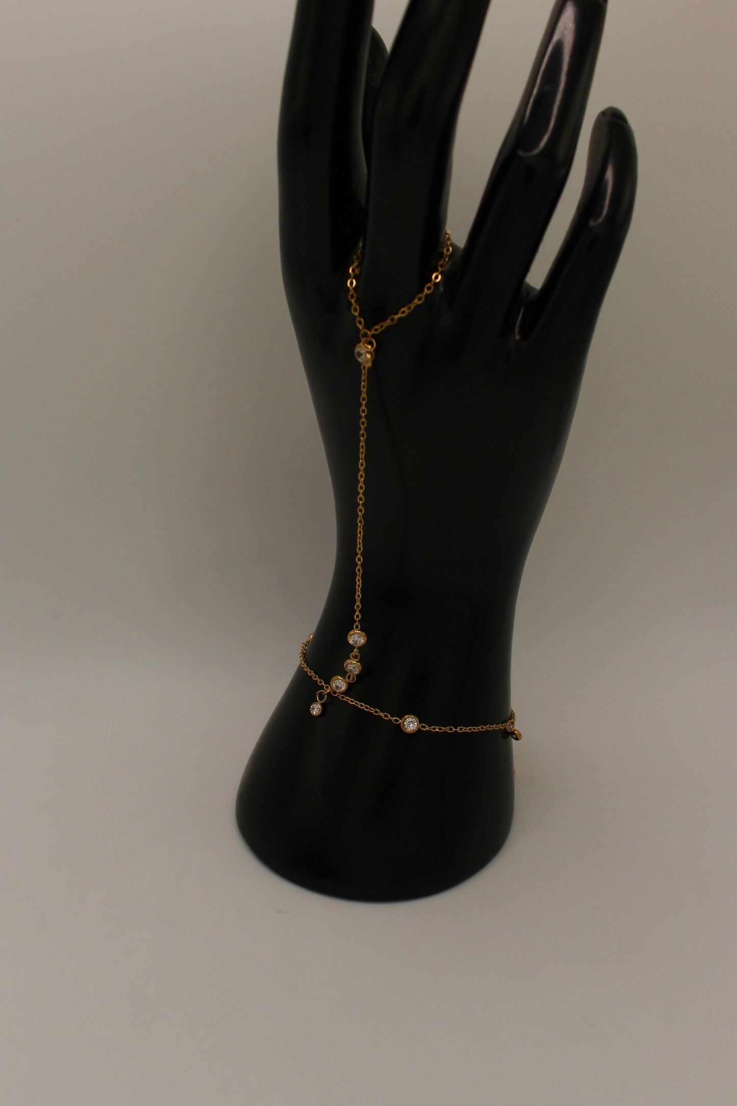 Acadia Hand Chain