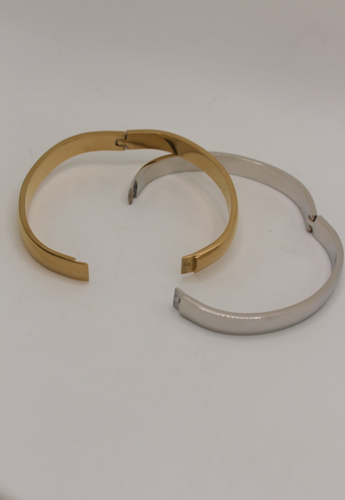 Buellton Bangle