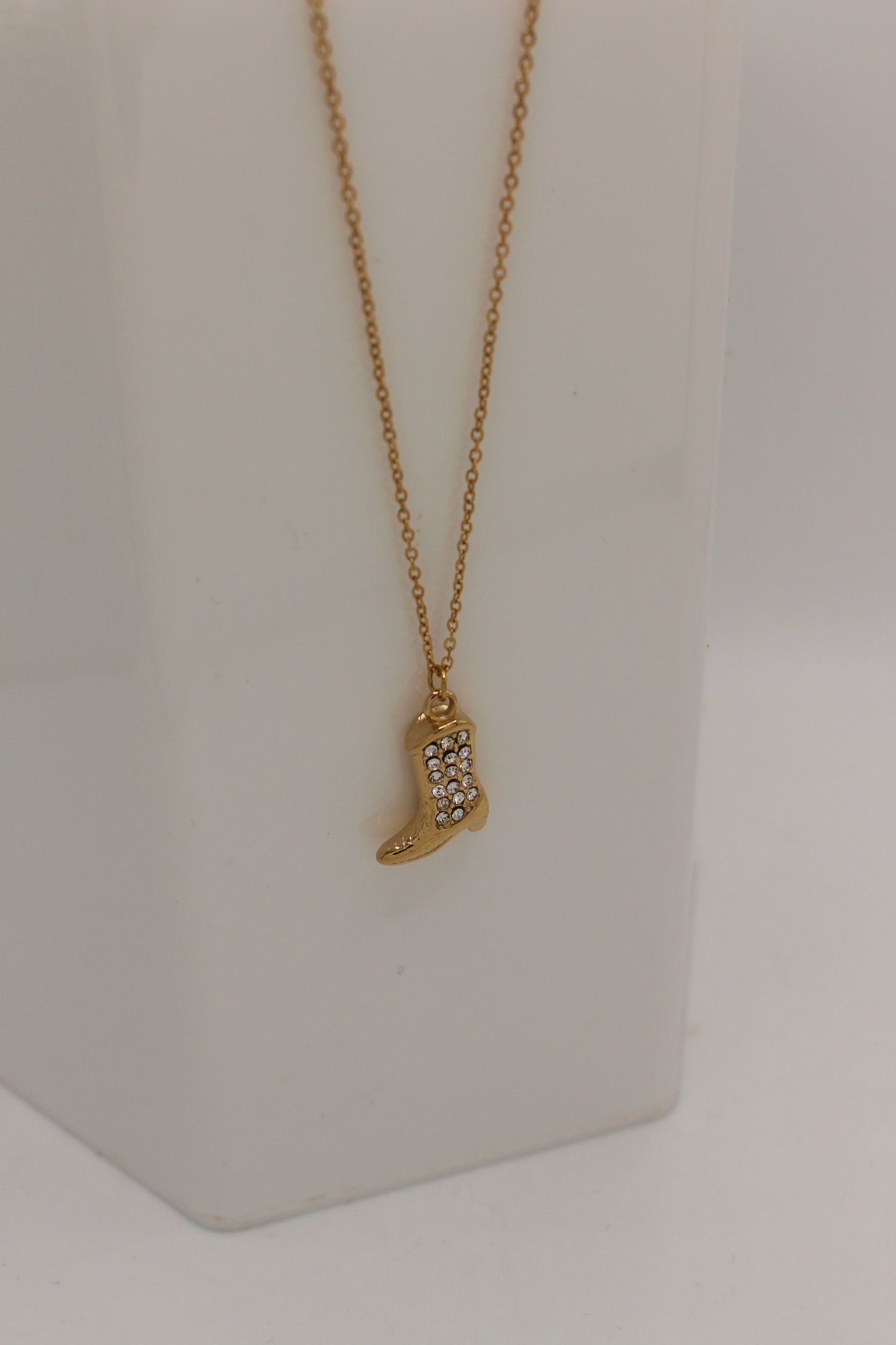 Rizhao Necklace