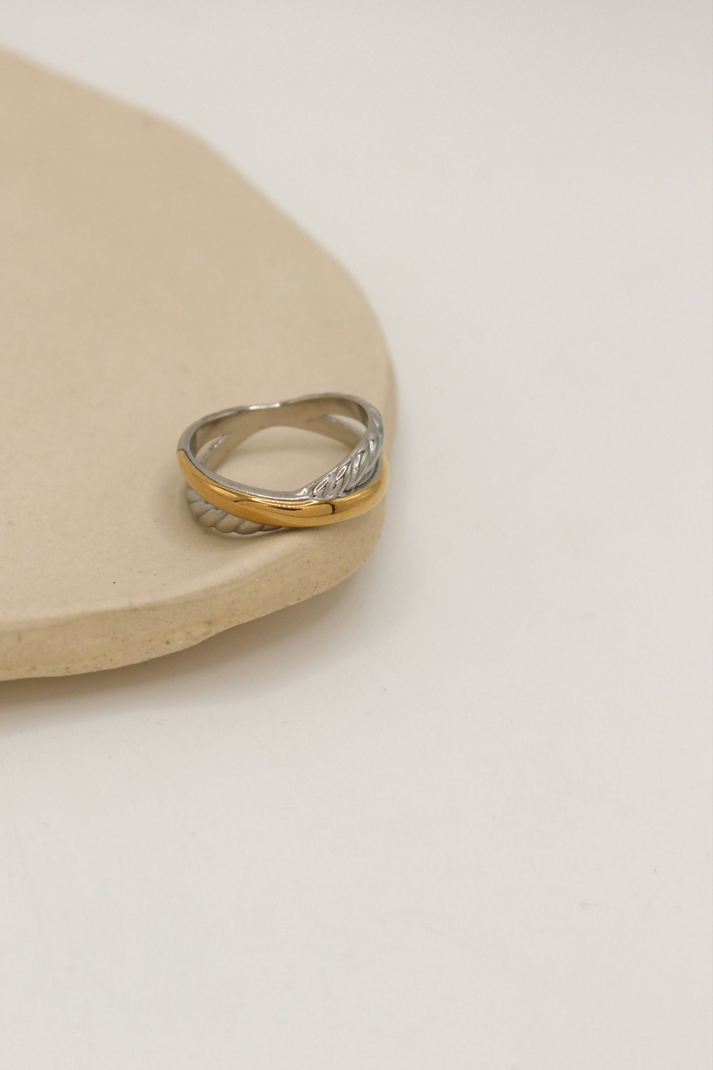 Itami Ring