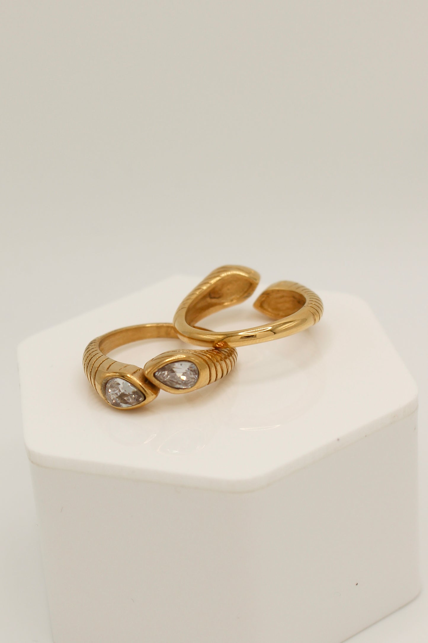 Mavisse Ring