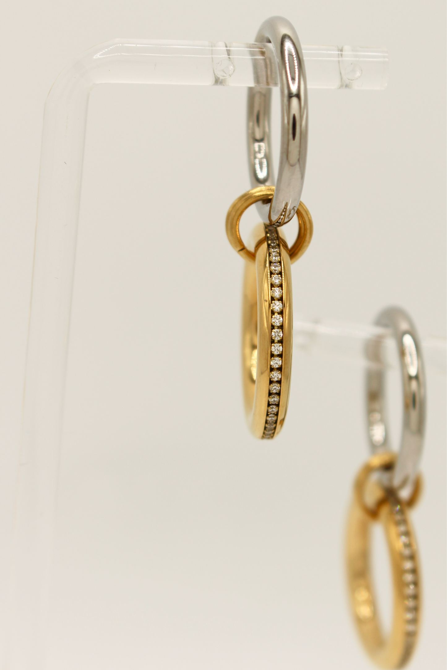 Cantil Ring