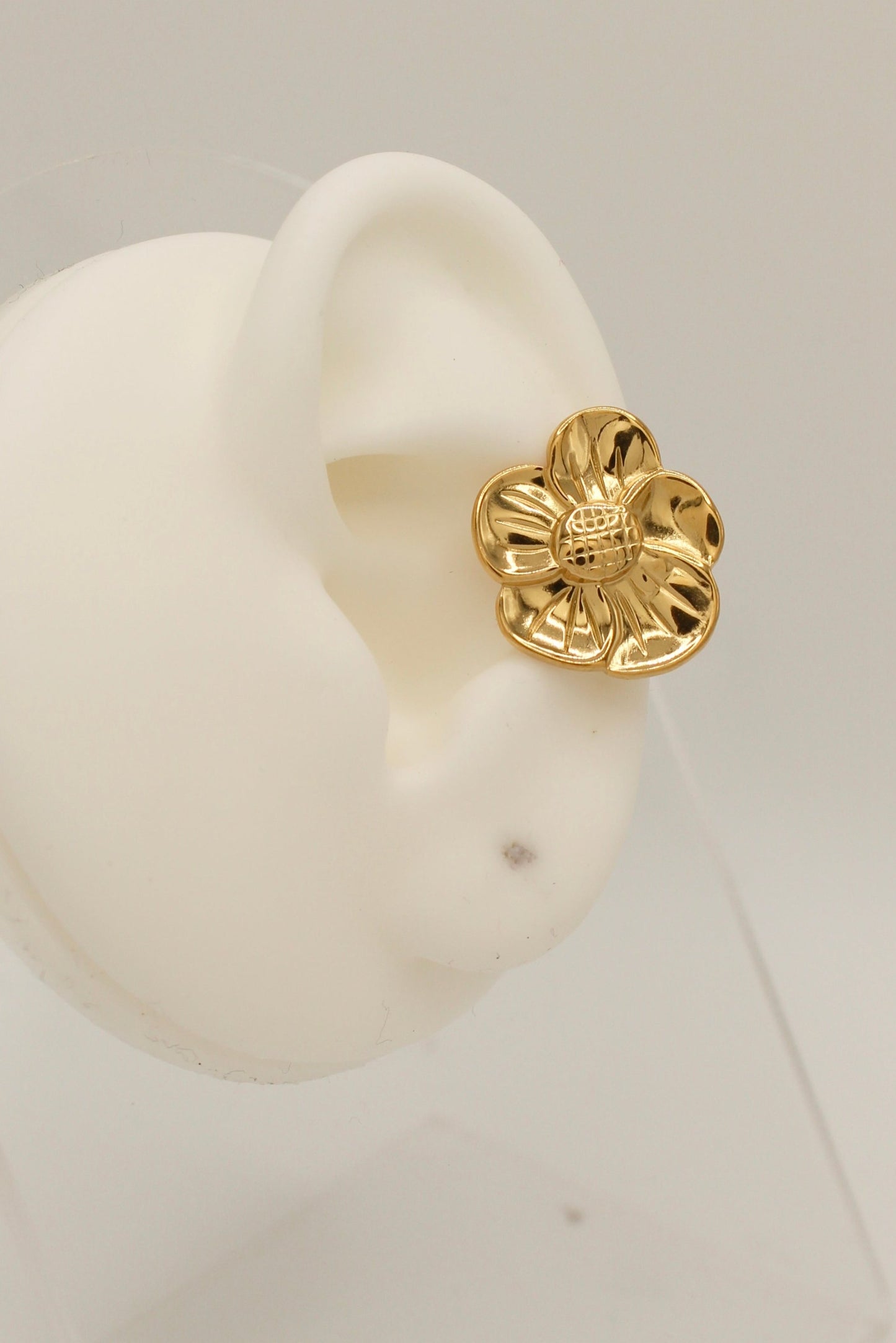 Sylmar Ear Cuff