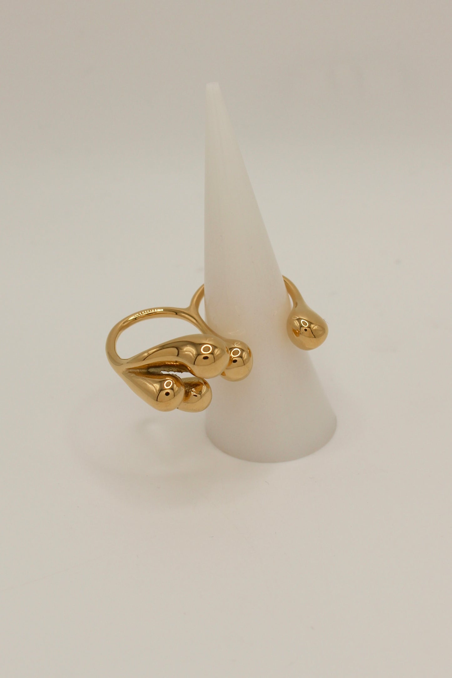 Olivos Double Ring