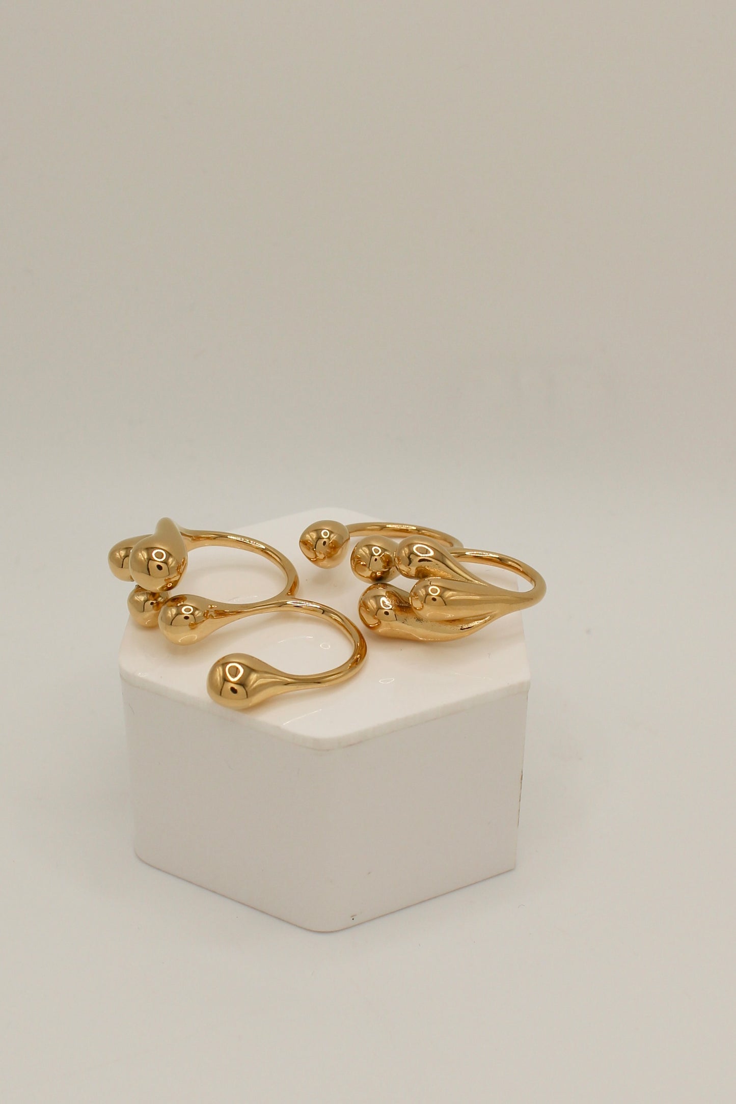 Olivos Double Ring