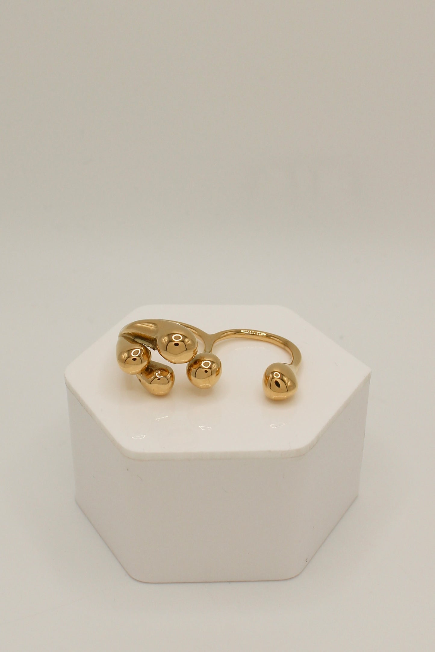 Olivos Double Ring