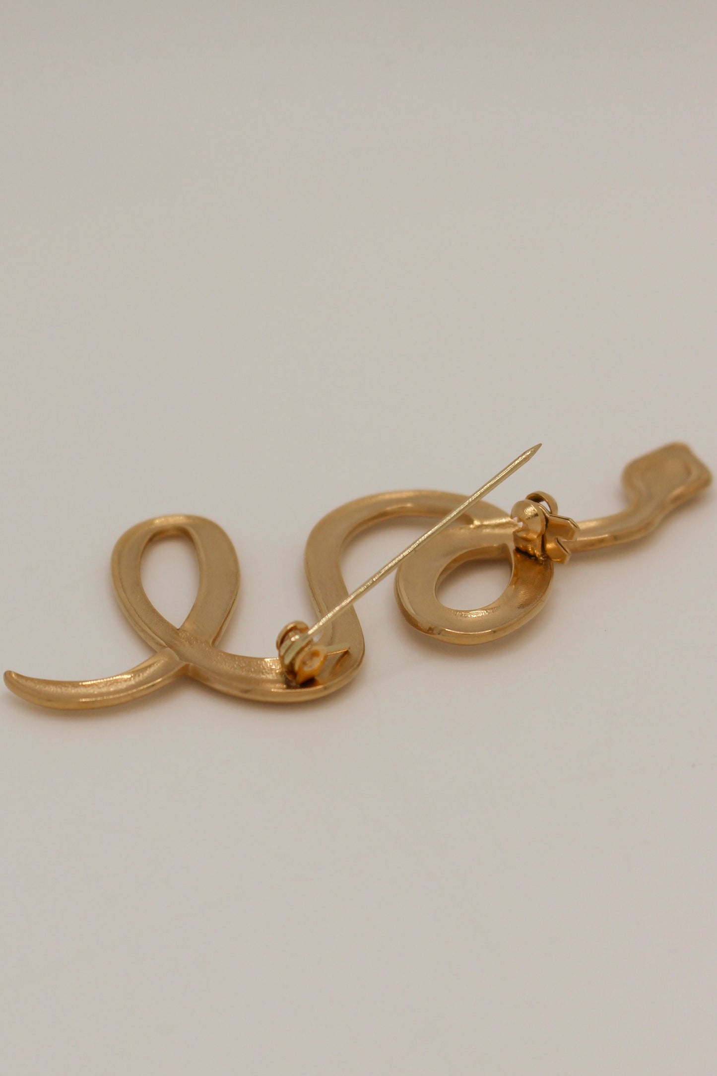 Hess Pin