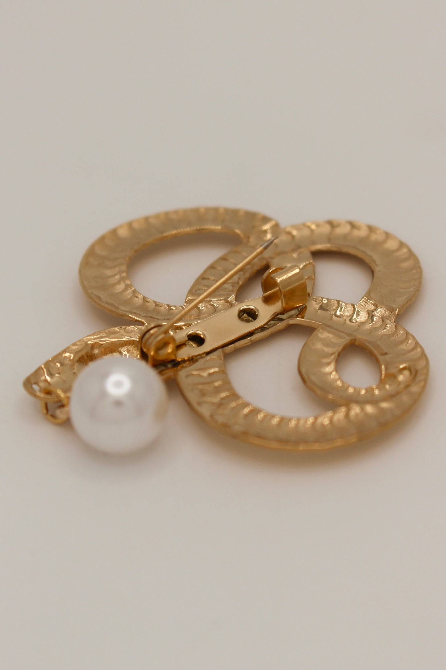 Slynt Pin