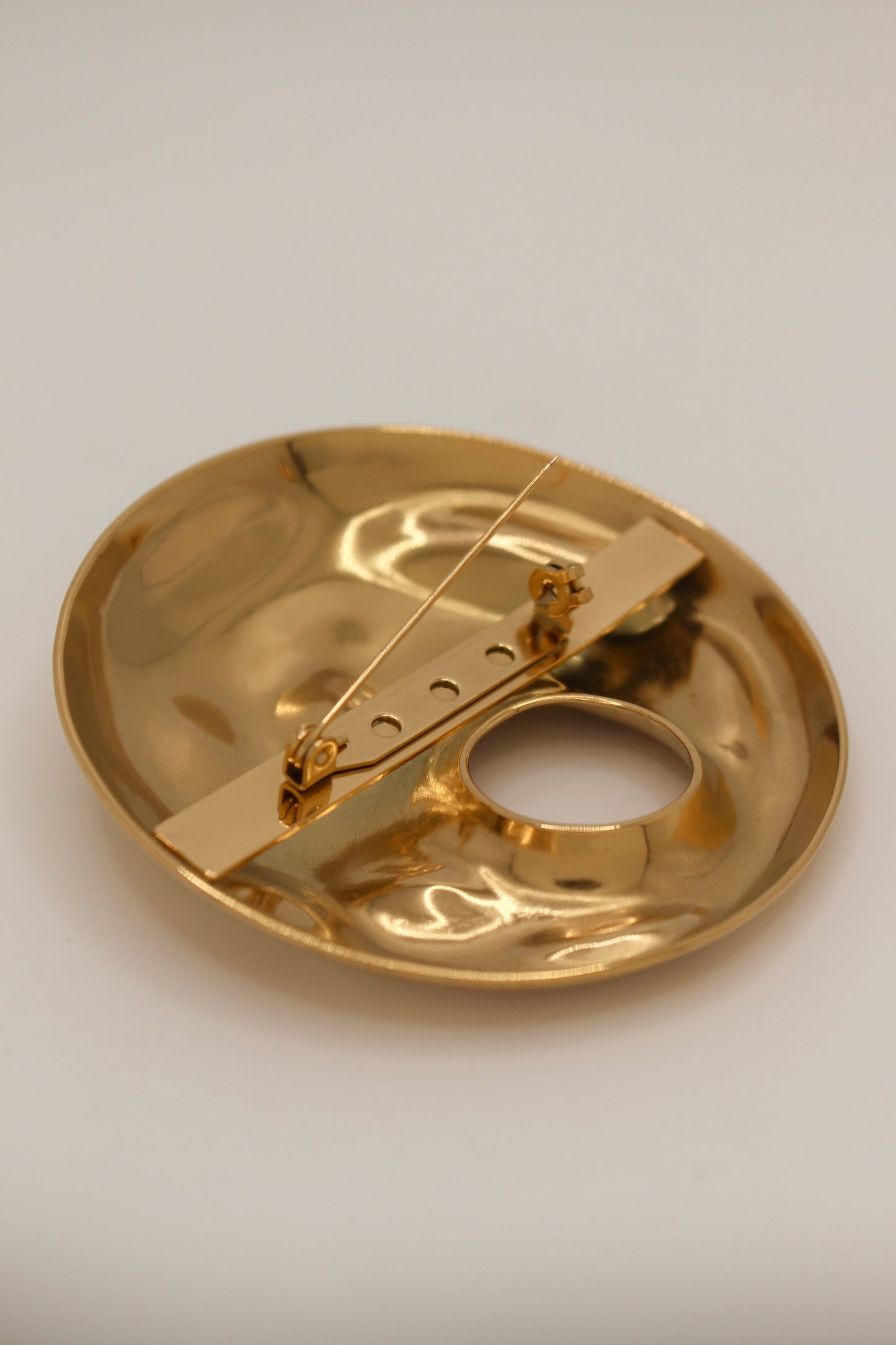 Lancel Pin