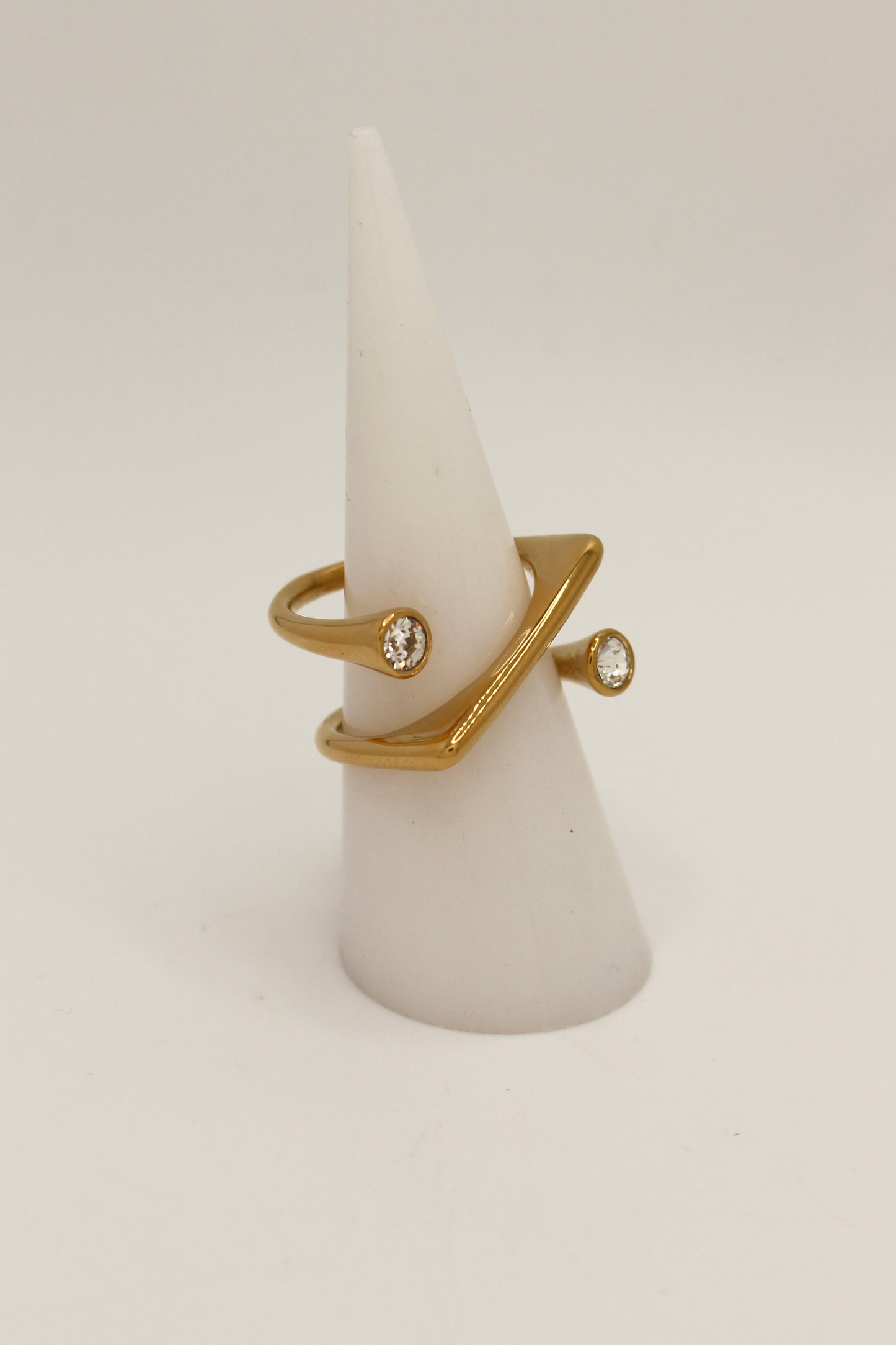Cunard Ring