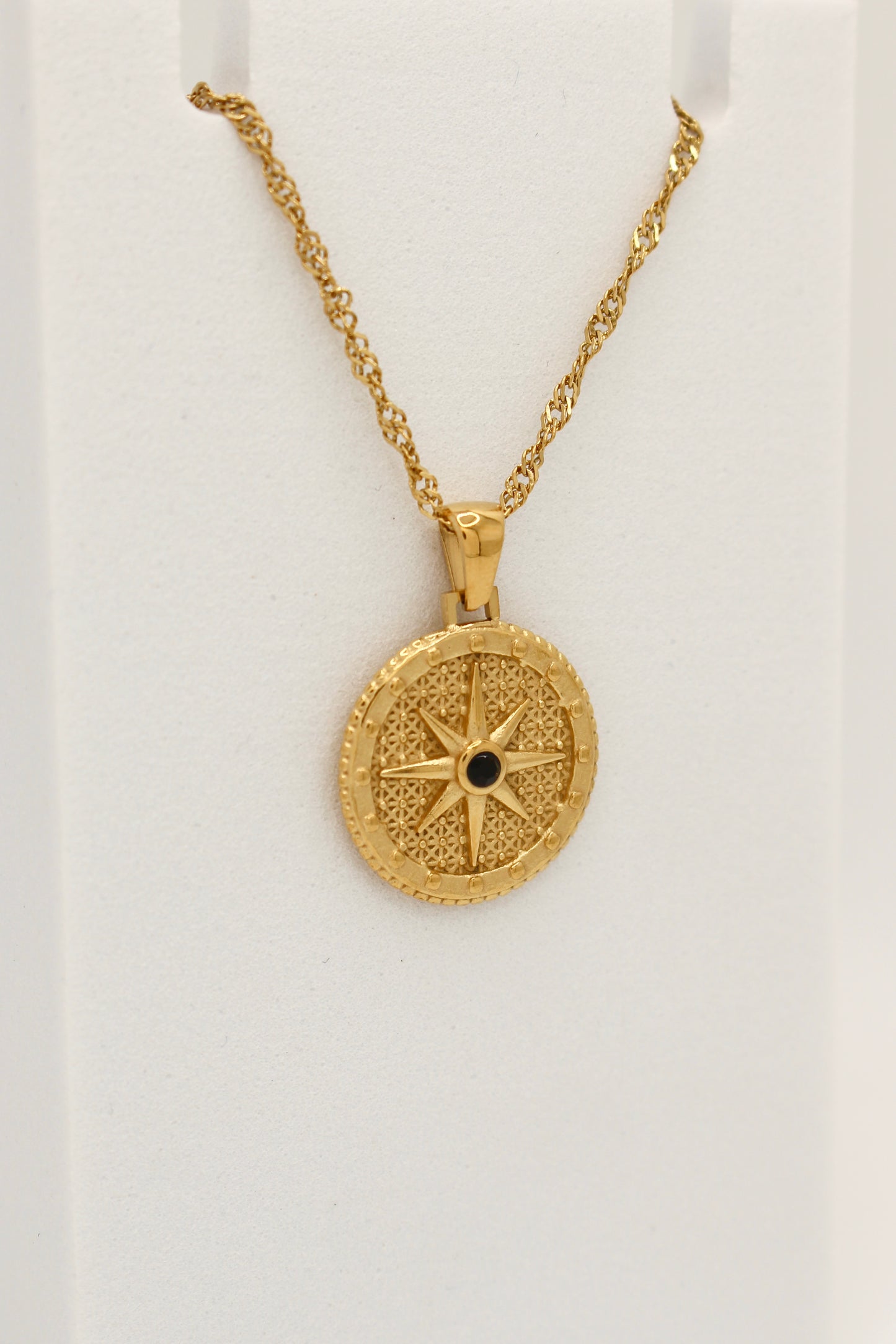 Vardis Necklace