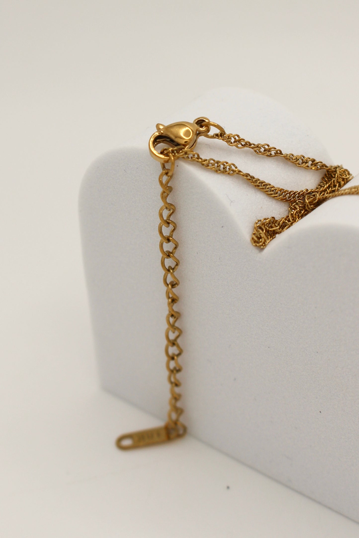 Vardis Necklace