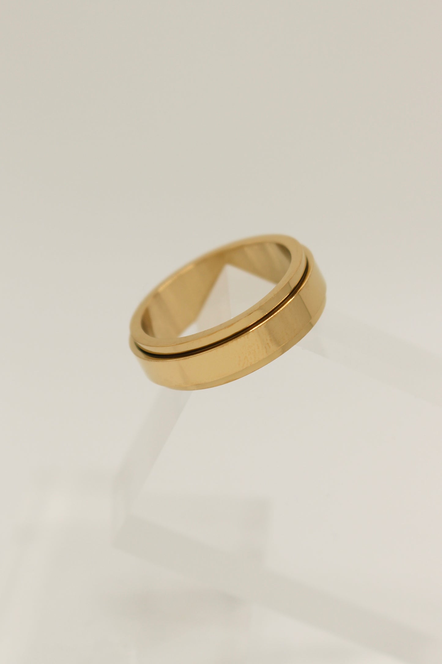 Alder Fidget Ring