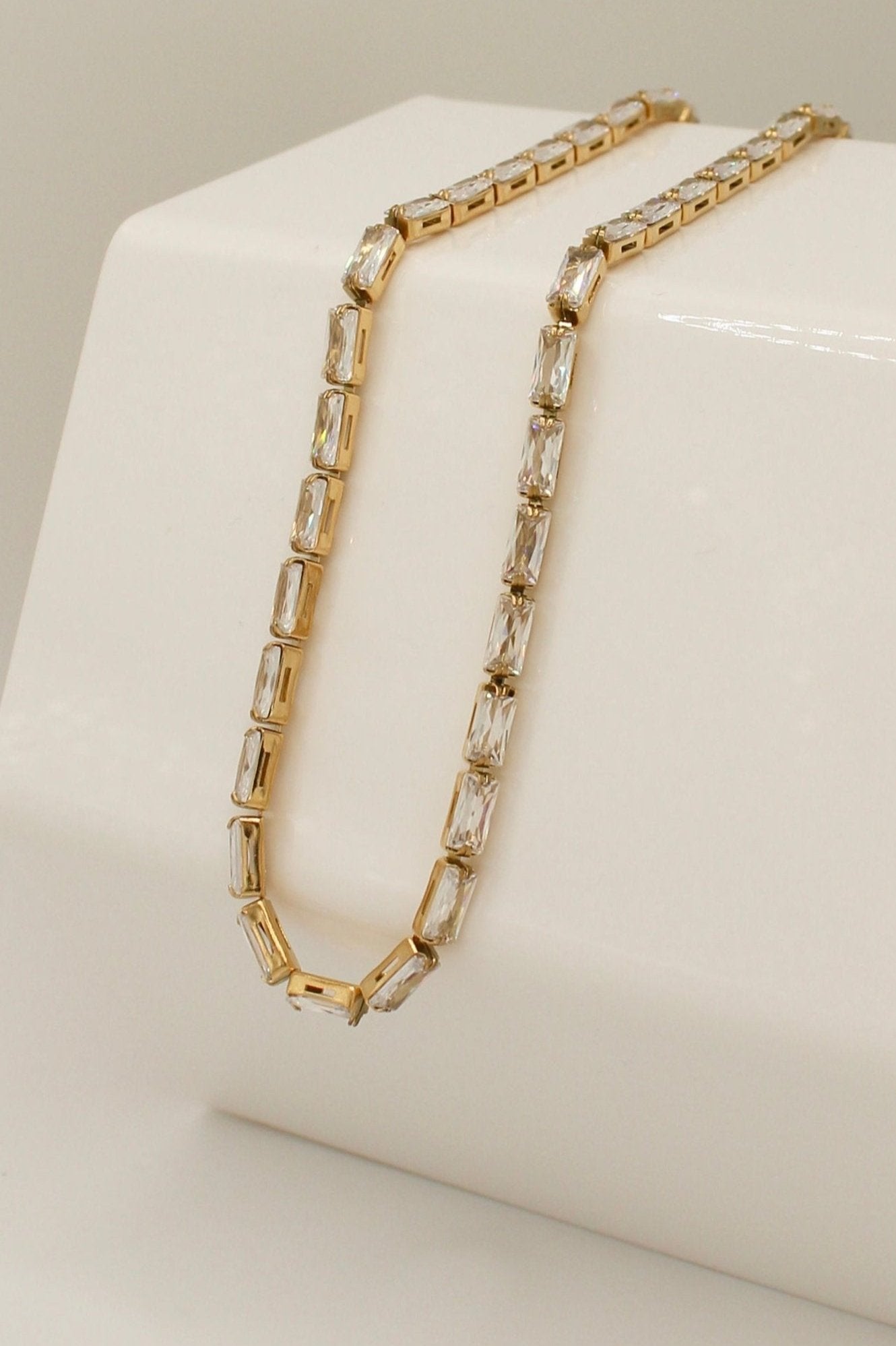 Freesia Necklace