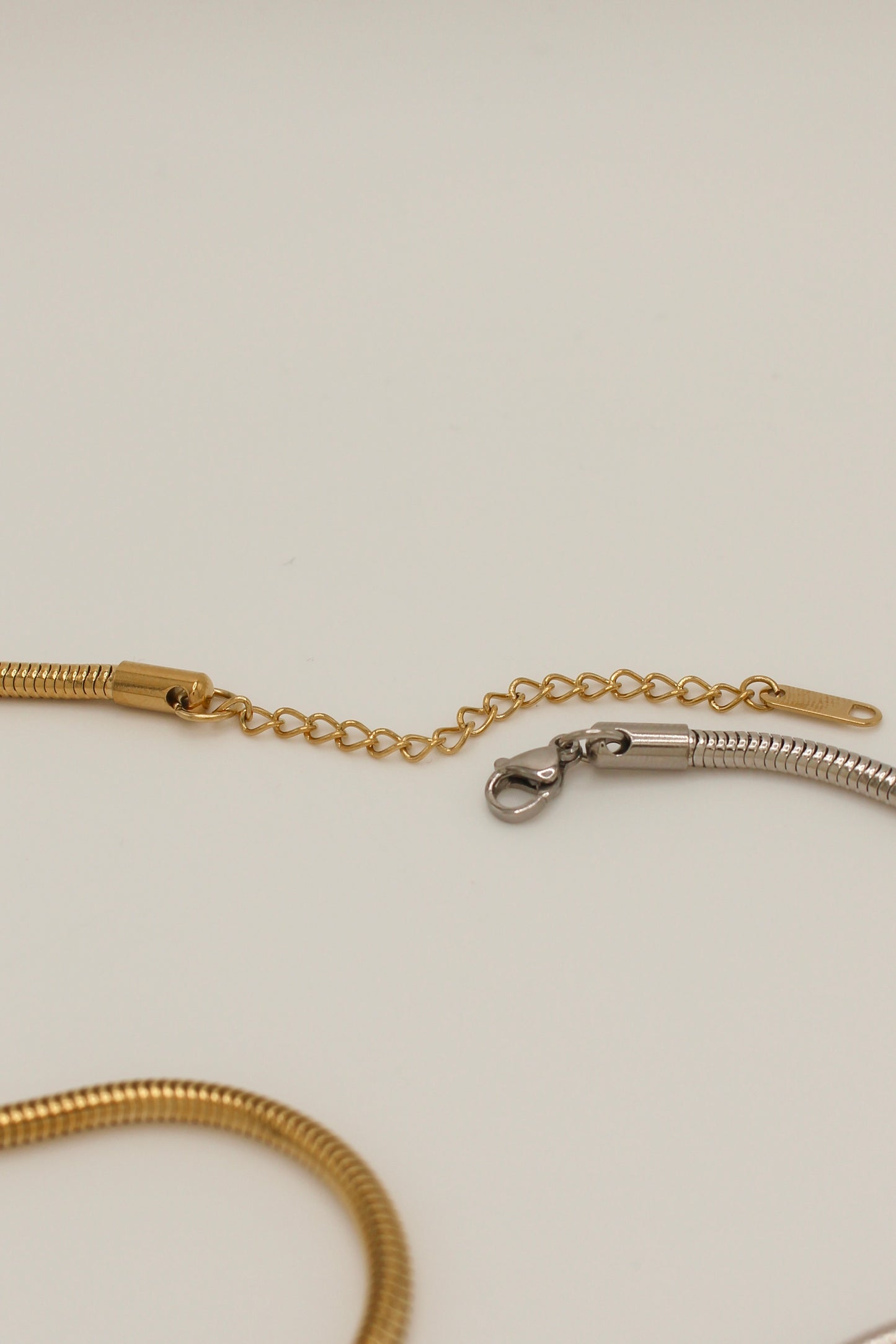Lucent Necklace - 4mm
