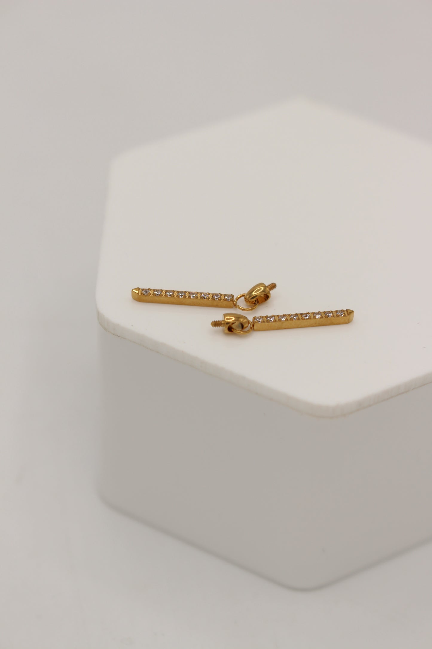 Kualee Flatback Earring