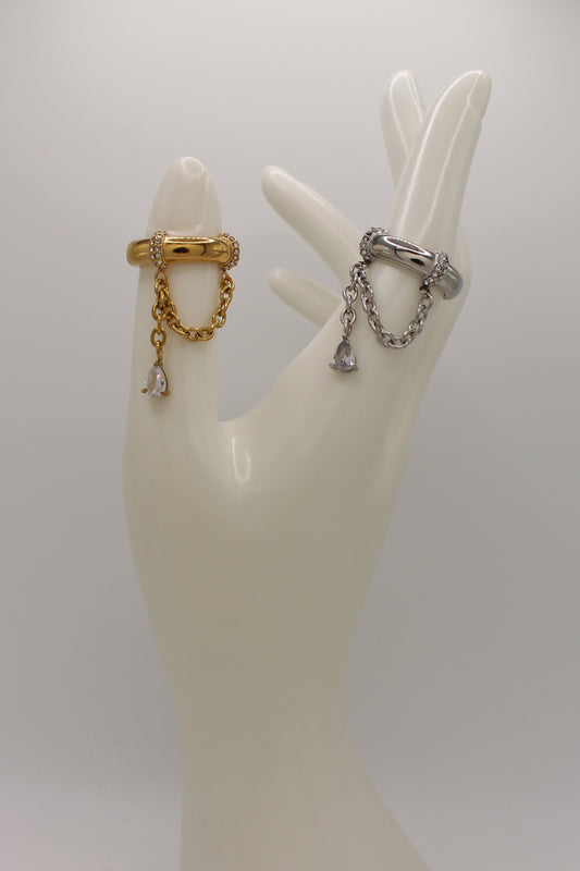 Essenie Ring