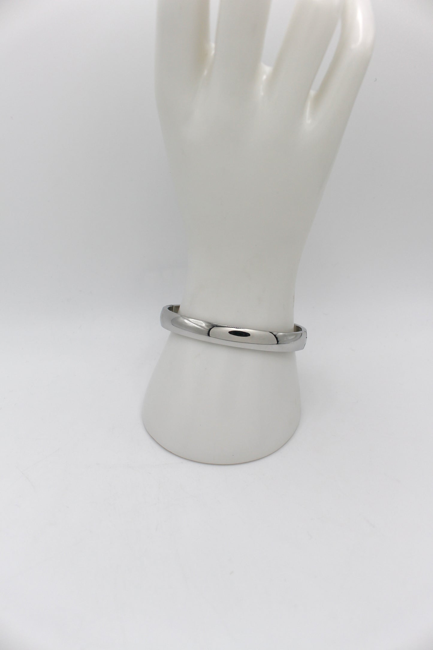 Buellton Bangle