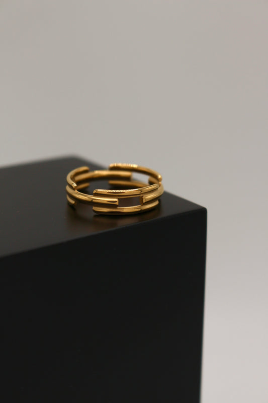 Giza Ring