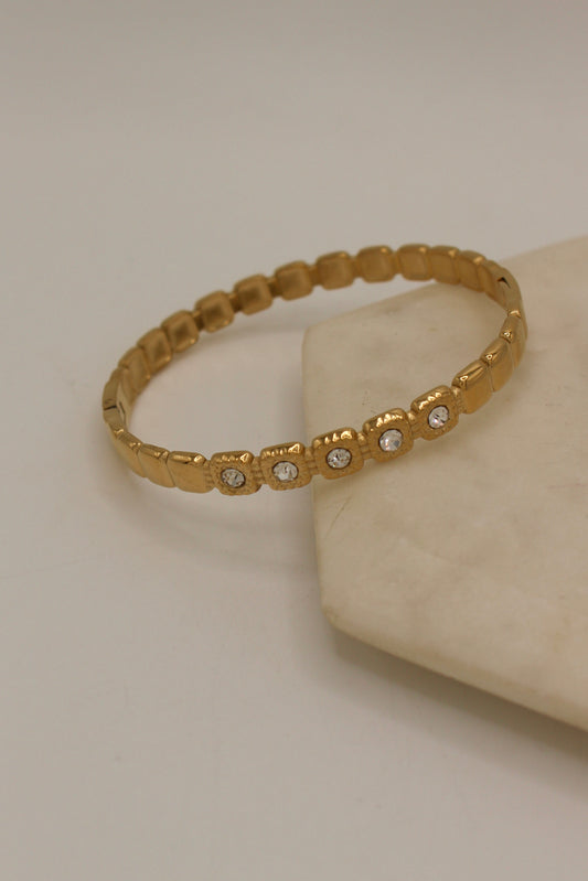 Wemma Bangle