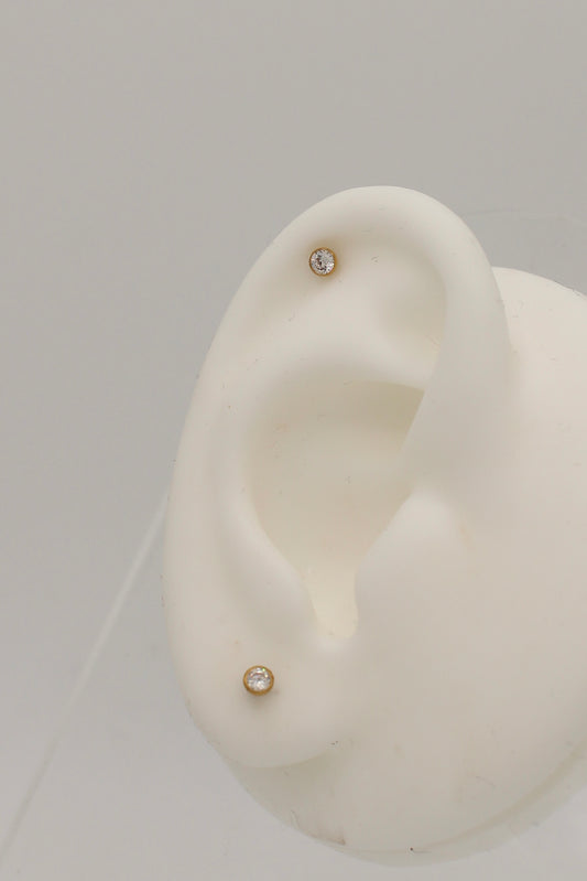 Tolia Flatback Earring