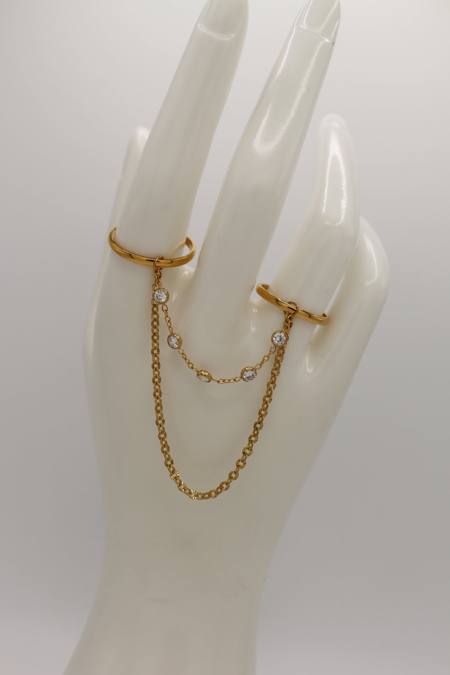 Rennie Ring Chain