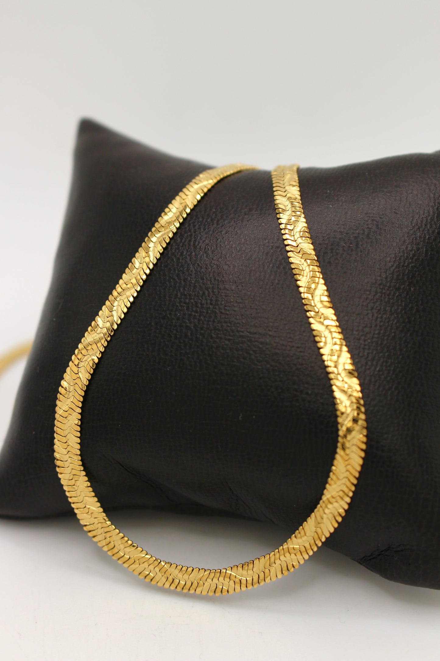 Yuliya Necklace - 4mm