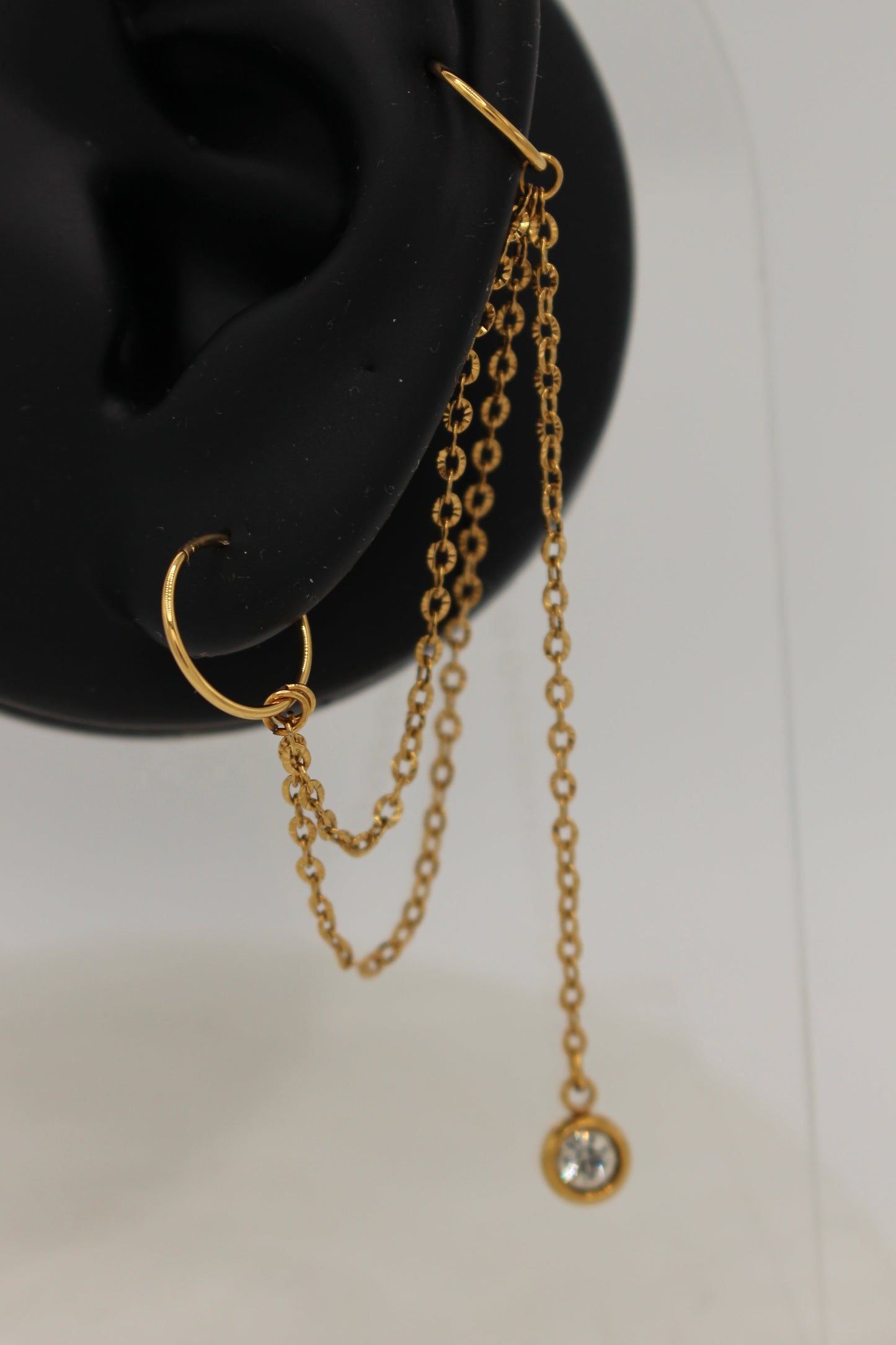 Waverly Huggie Chain Drop