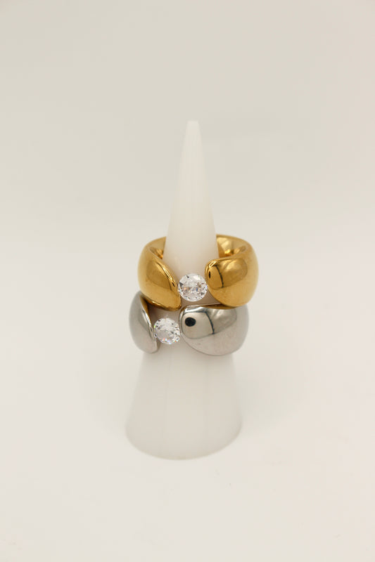 Hugo Ring