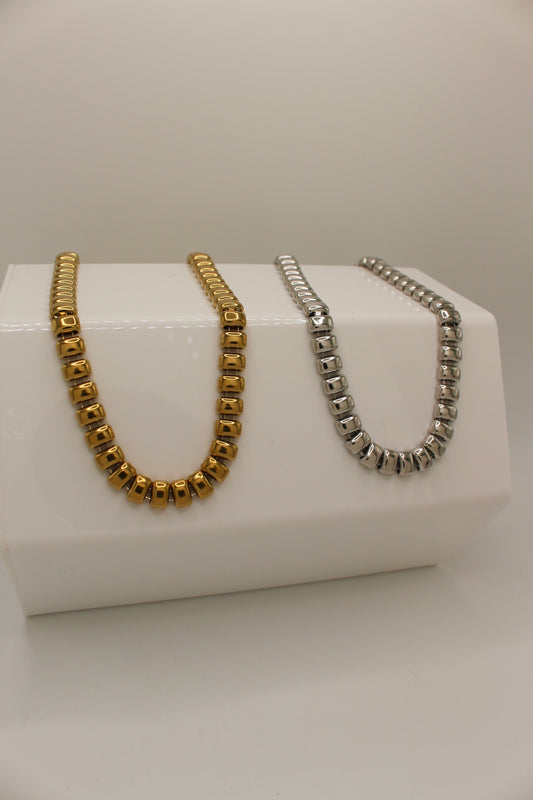 Reseda Necklace